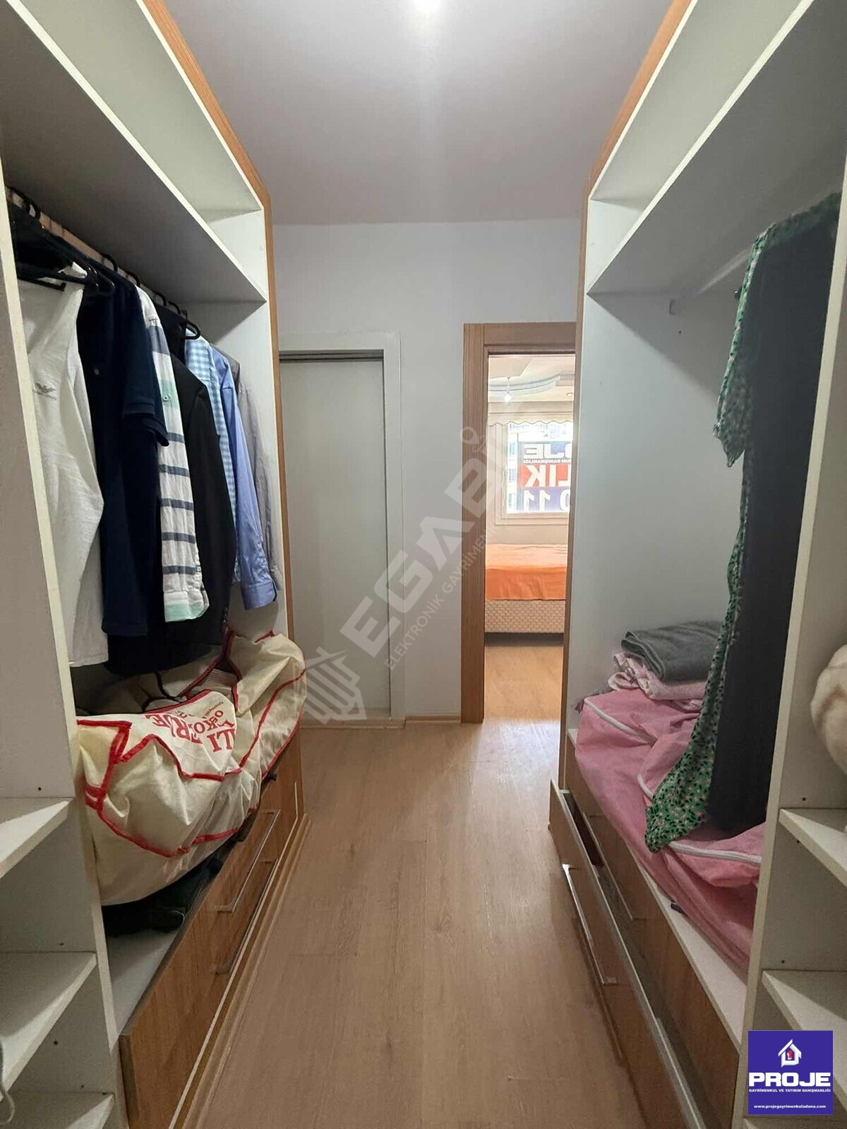 DÜŞÜK KAT,TÜRKMENBAŞI VENEDİK ARASI,4+1,CEPHELERİ AÇIK - 30