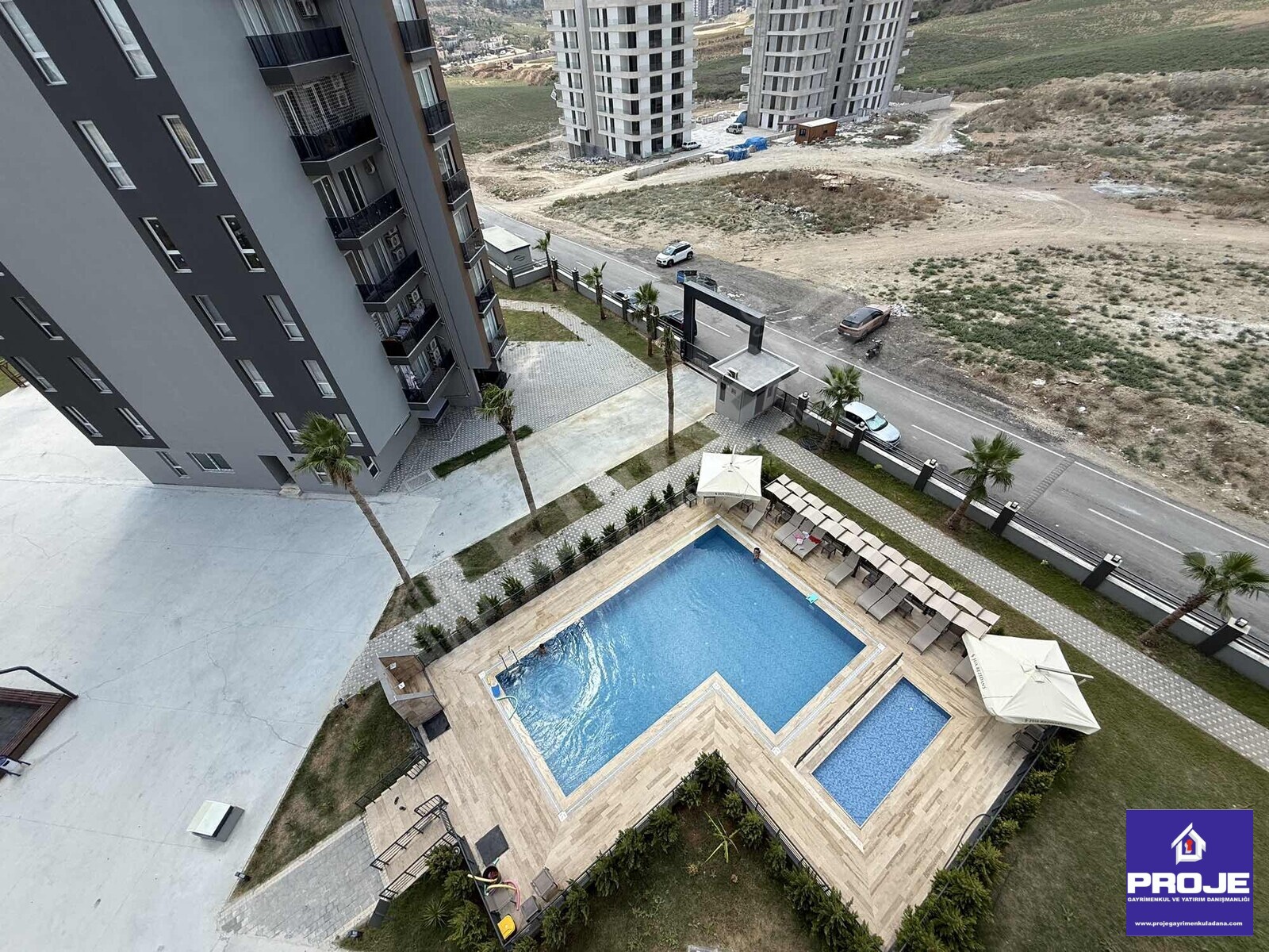 ESENTEPE BULVARI AZ KATLI SIFIR LÜKS 4+1 KİRALIK DAİRE