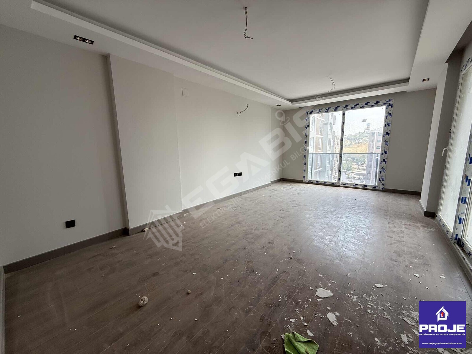 ESENTEPE BULVARI AZ KATLI SIFIR LÜKS 4+1 KİRALIK DAİRE - 8