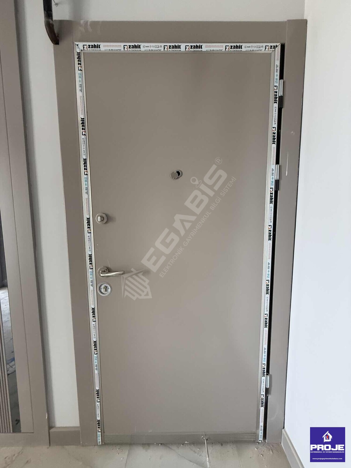 ESENTEPE BULVARI AZ KATLI SIFIR LÜKS 4+1 KİRALIK DAİRE - 27