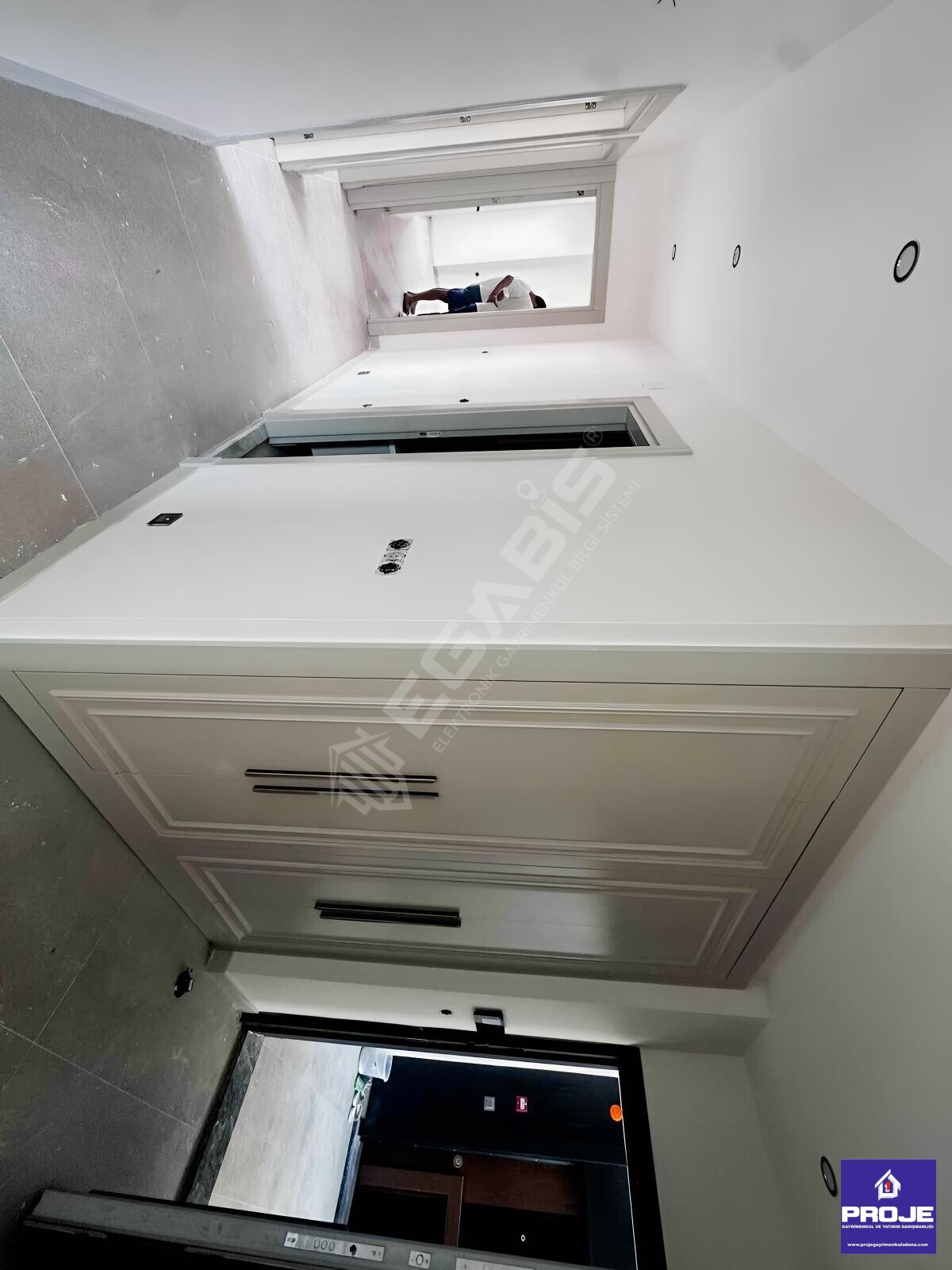 GÜRSELPAŞA İSKANLI 6 KATLI YERDEN ISITMALI 3+1 HAVUZLU DAİRE - 9