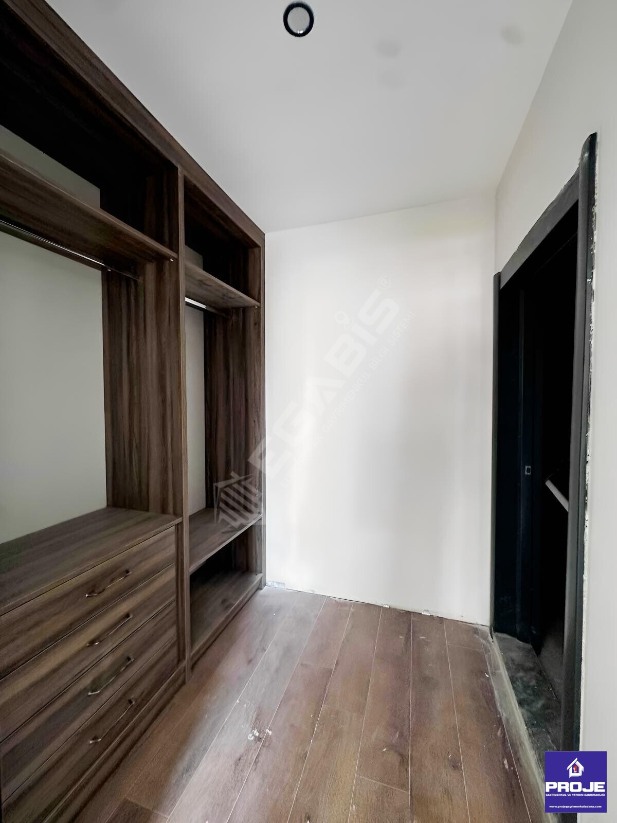 GÜRSELPAŞA İSKANLI 6 KATLI YERDEN ISITMALI 3+1 HAVUZLU DAİRE - 16