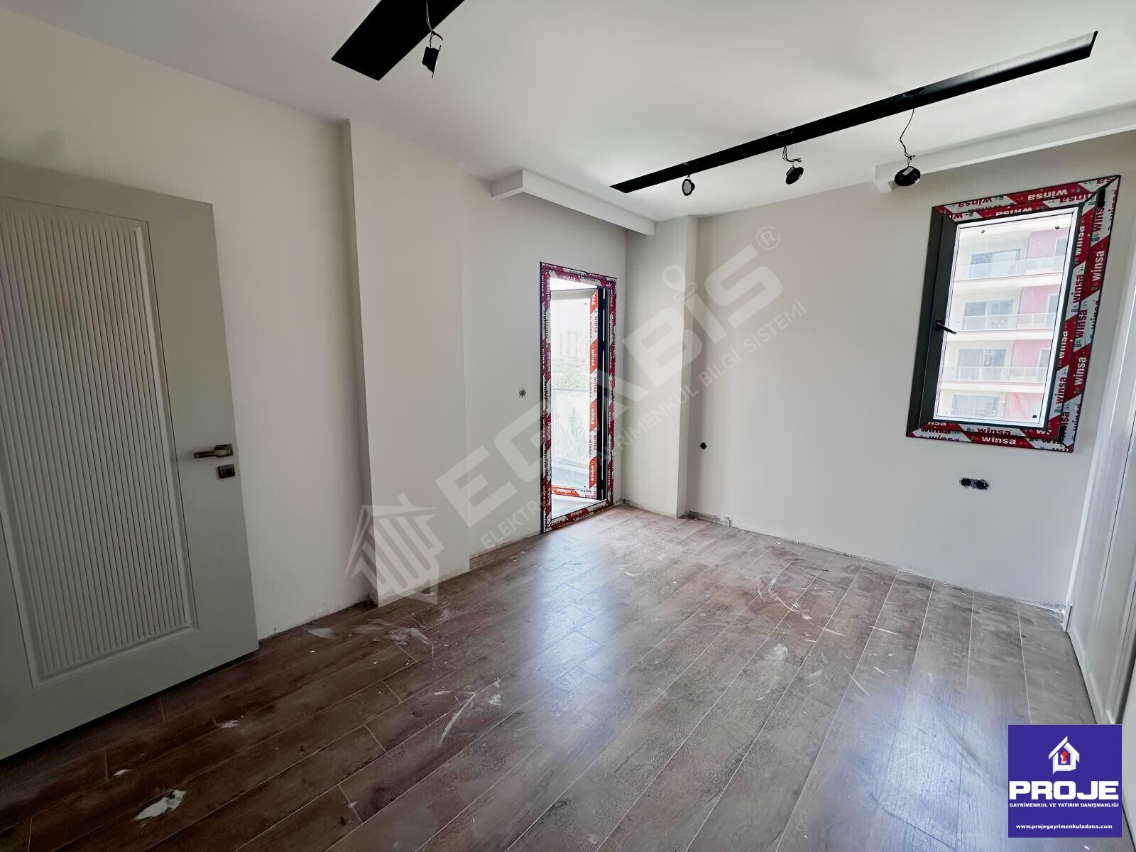 GÜRSELPAŞA İSKANLI 6 KATLI YERDEN ISITMALI 3+1 HAVUZLU DAİRE - 19