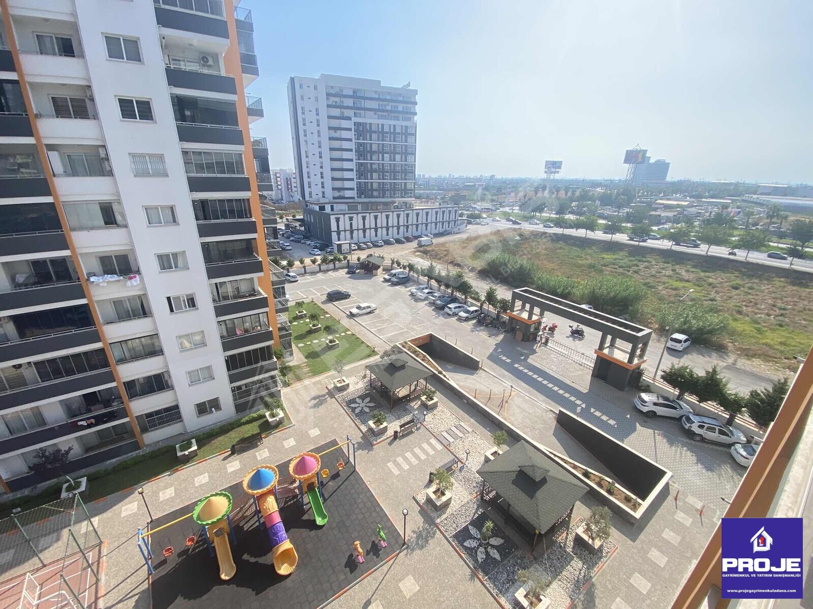 HATASIZ,M1 REAL KARŞISI,CEPHELERİ AÇIK,İSKANLI - 2
