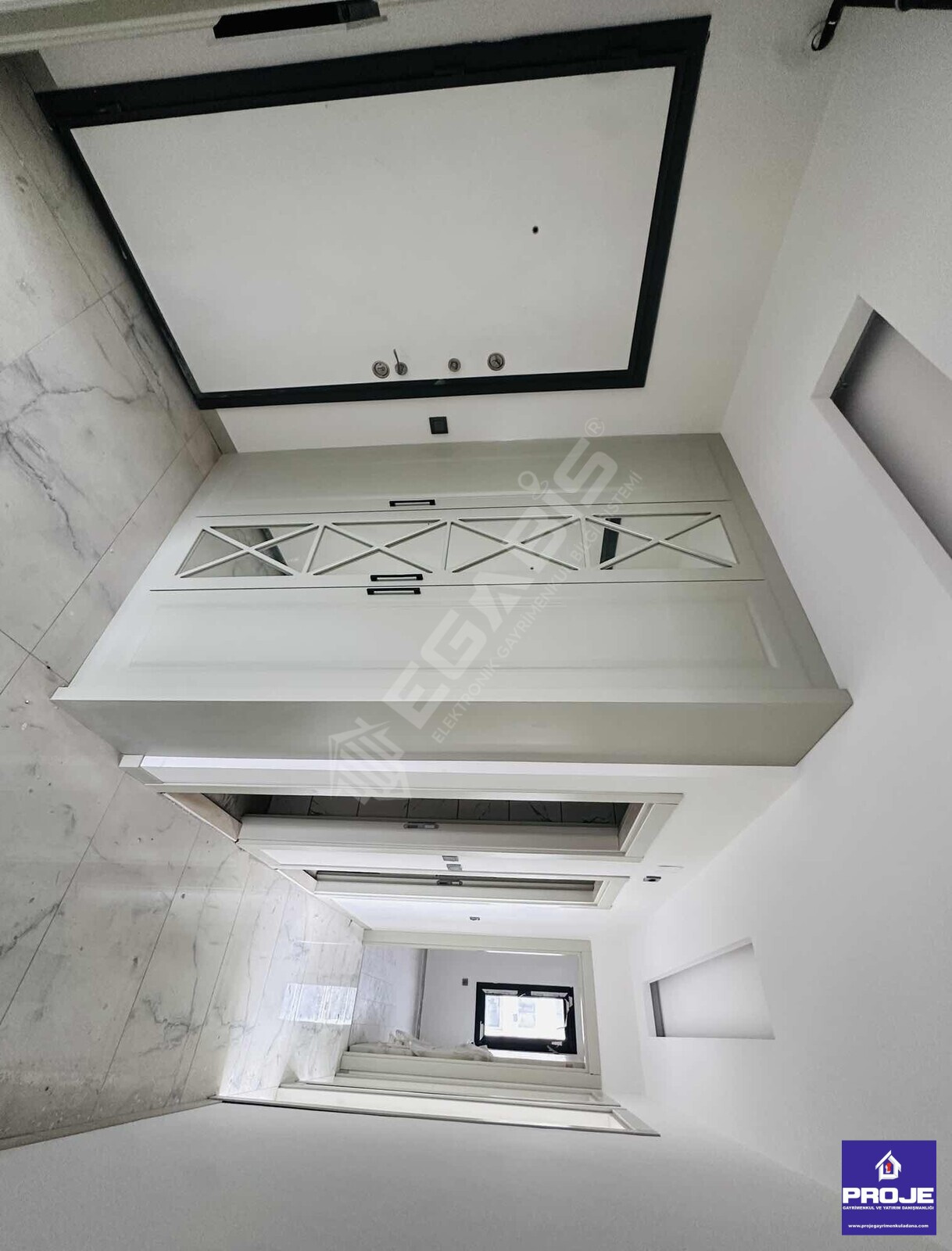 ACİL SATILIK DAİRE SIFIR 4+1 HAVUZLU SİTE İÇİ - 7