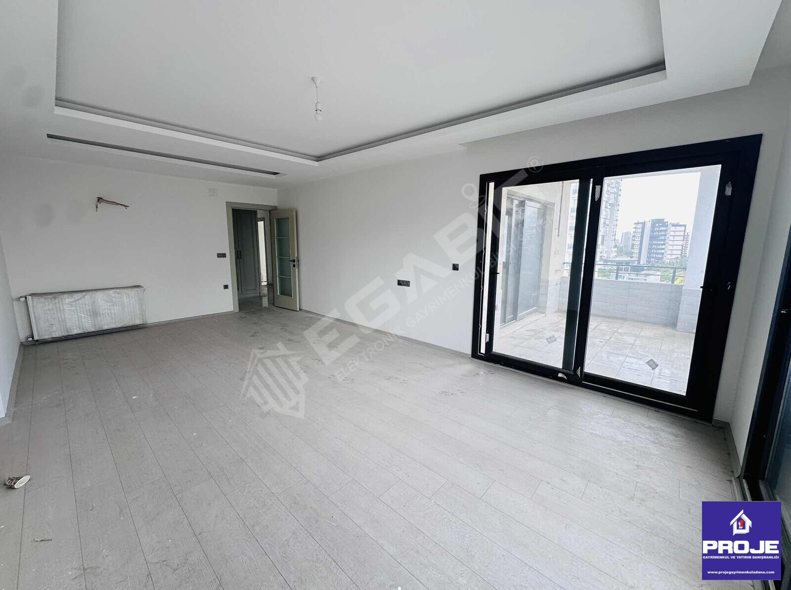 ACİL SATILIK DAİRE SIFIR 4+1 HAVUZLU SİTE İÇİ - 9