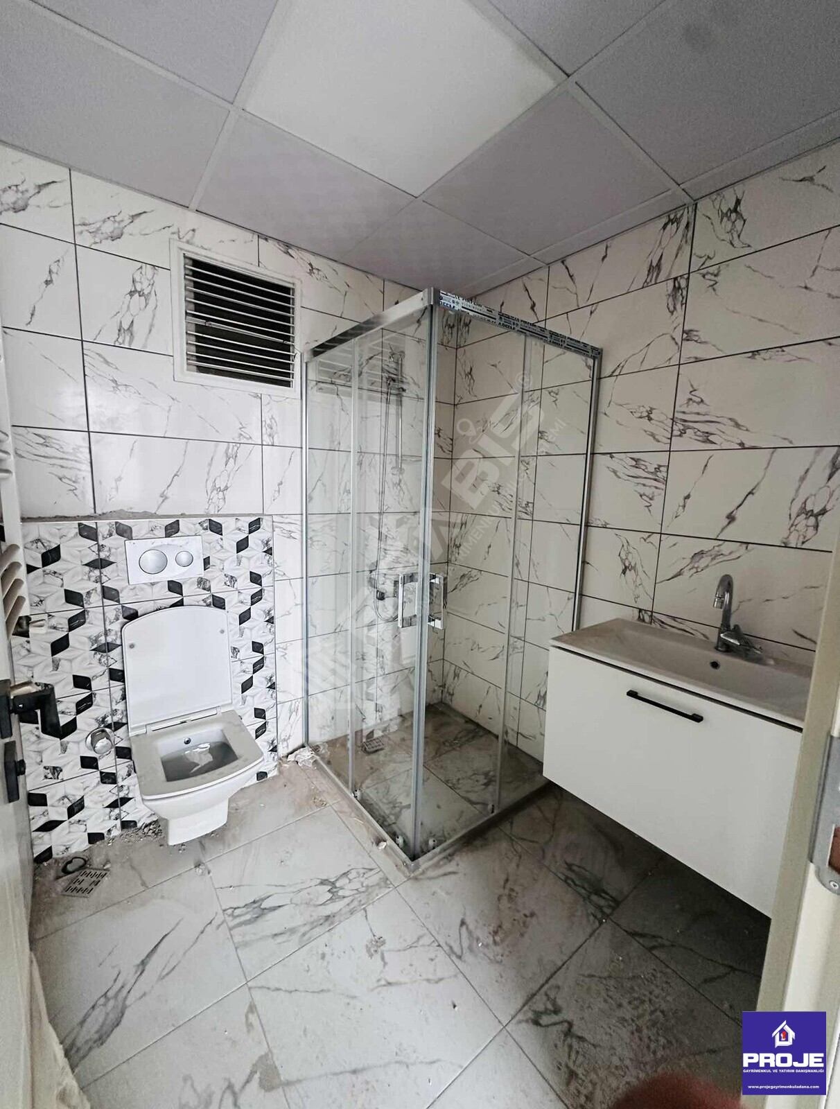 ACİL SATILIK DAİRE SIFIR 4+1 HAVUZLU SİTE İÇİ - 11