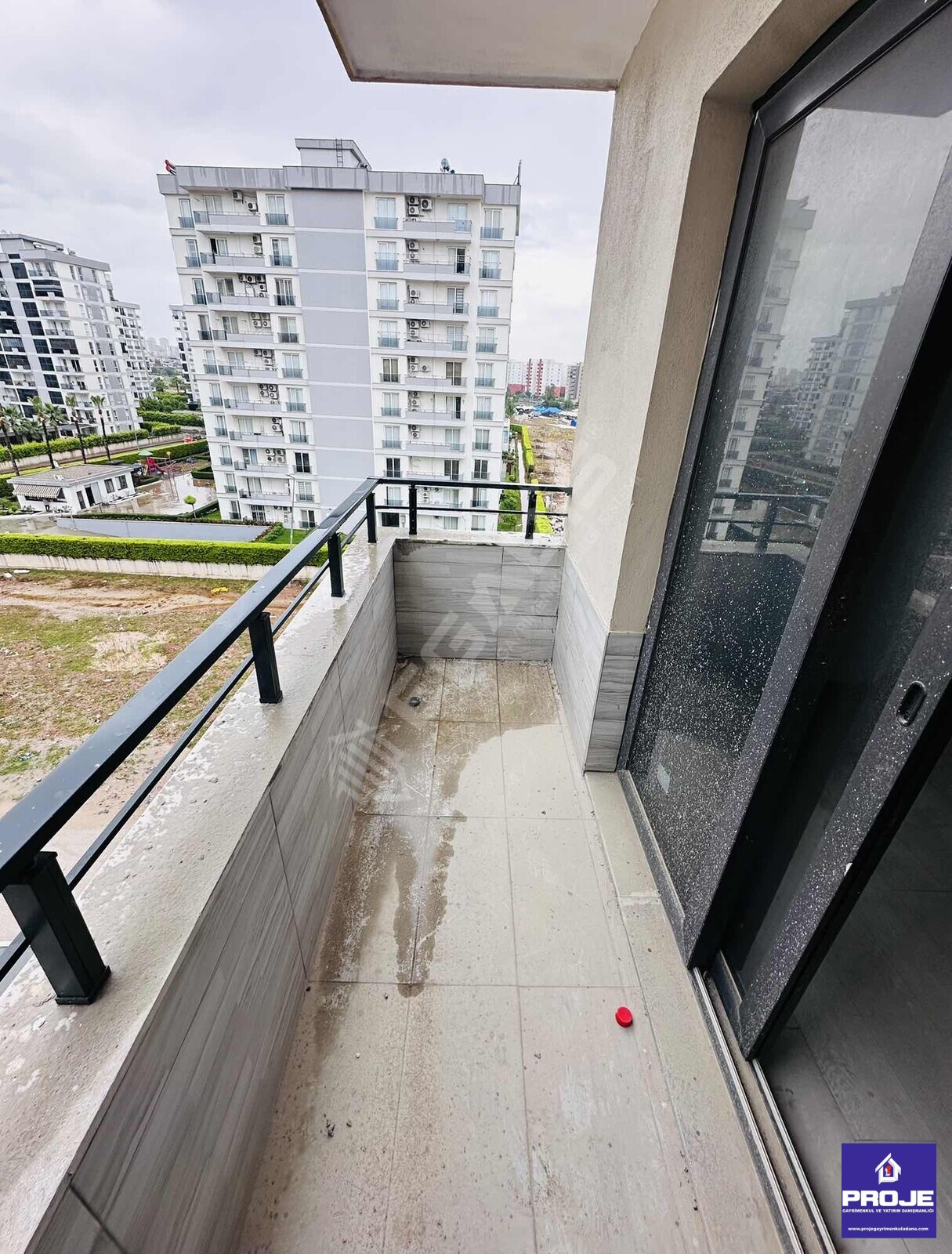 ACİL SATILIK DAİRE SIFIR 4+1 HAVUZLU SİTE İÇİ - 24