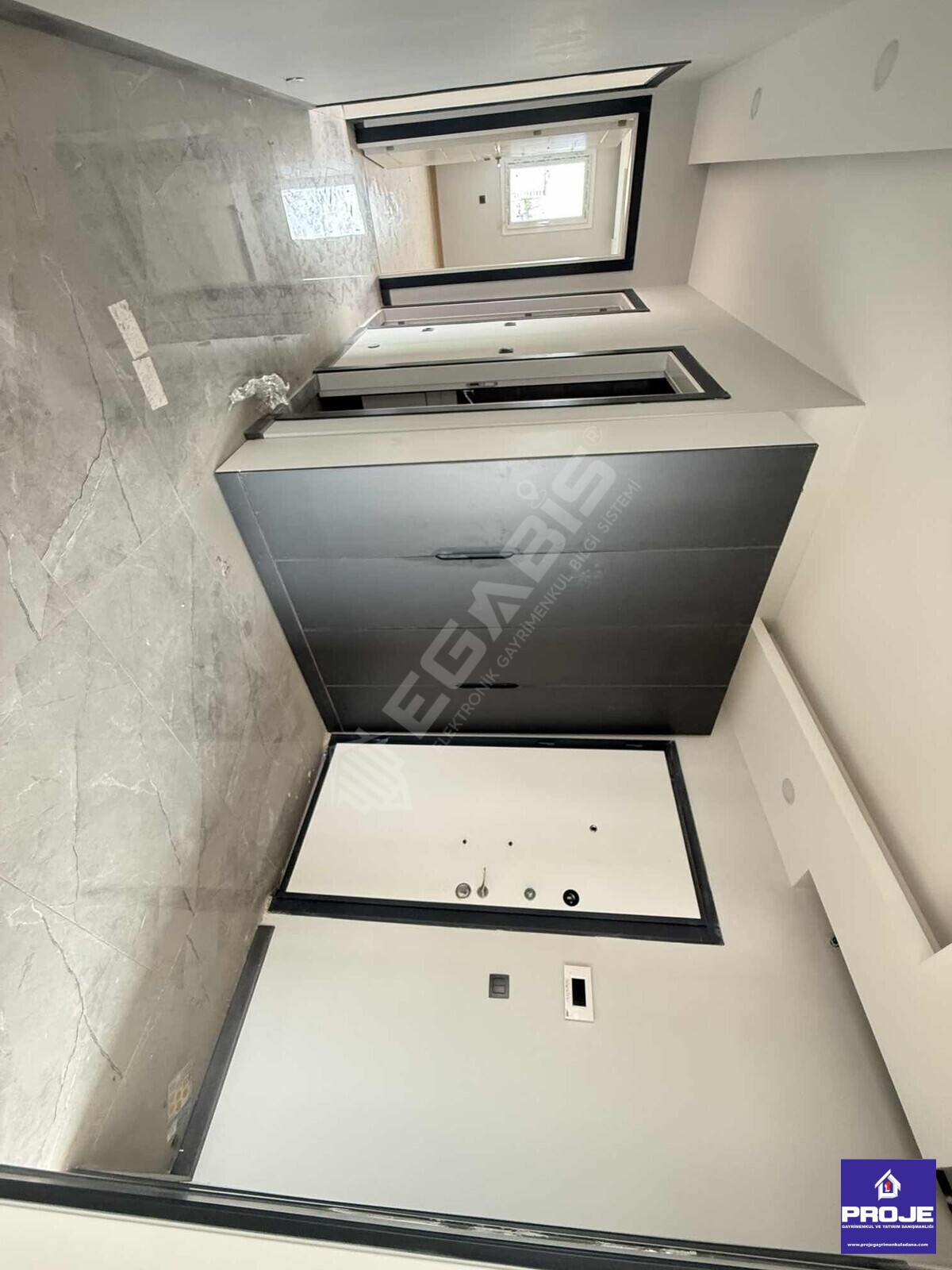 3+1 KAPALI MUTFAK ÇİFT BANYO GİYİNME ODA VE HAVUZLU 0 DAİRE - 11