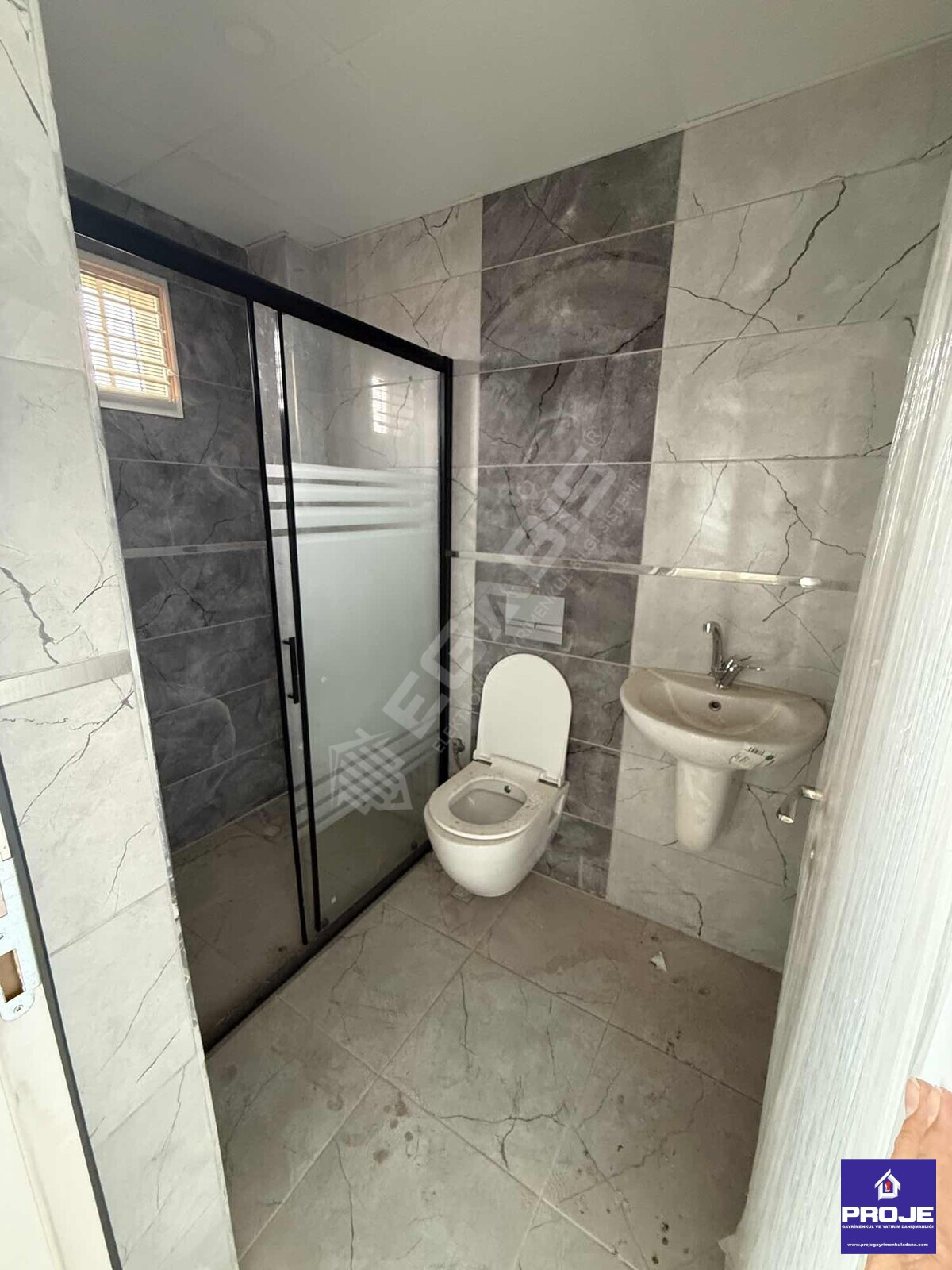 3+1 KAPALI MUTFAK ÇİFT BANYO GİYİNME ODA VE HAVUZLU 0 DAİRE - 21