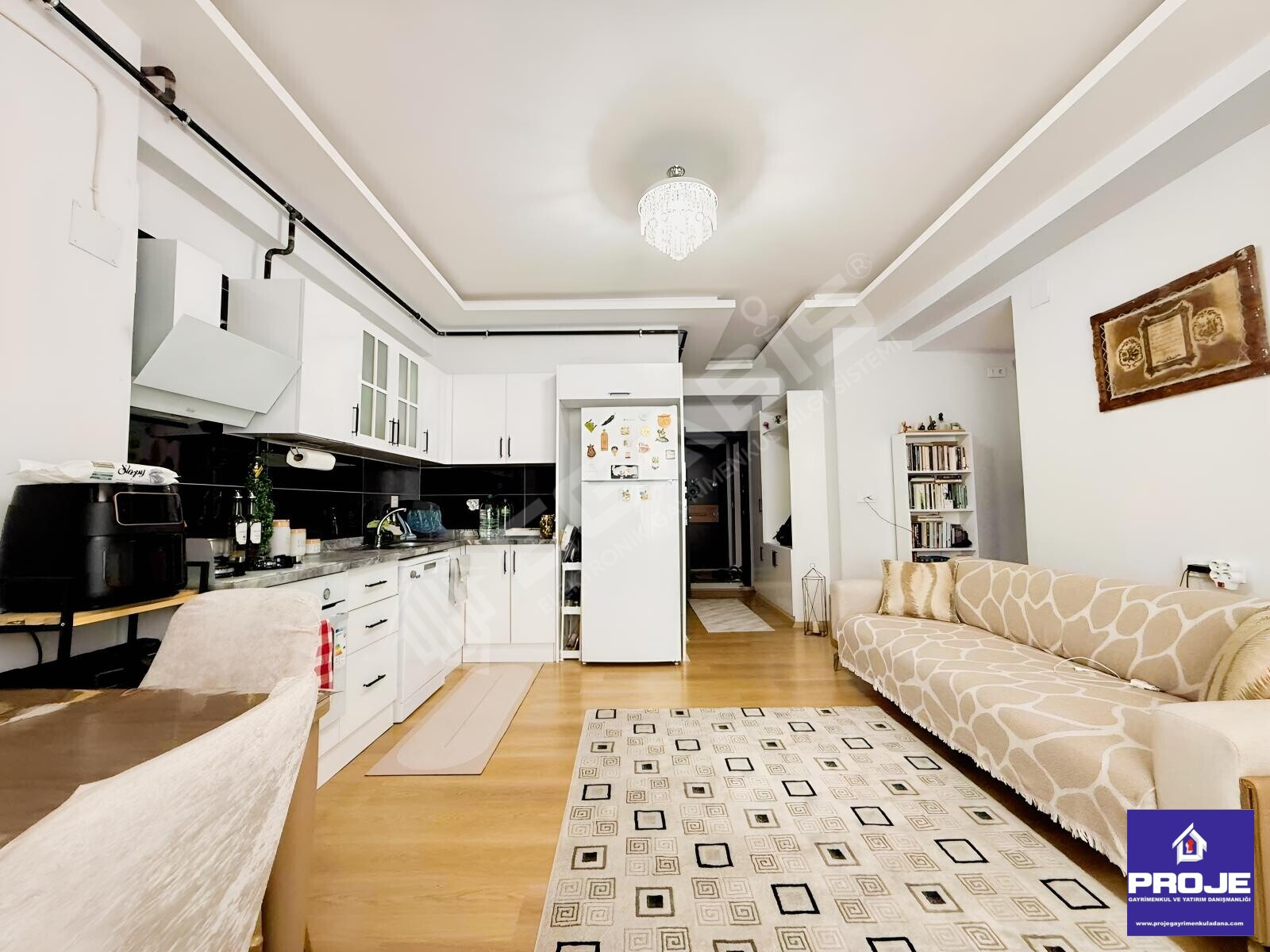 HUZUREVLERİ MAHALLESİNDE 3+1 AÇIK MUTFAK ÇİFT BANYO CAZİP! - 5
