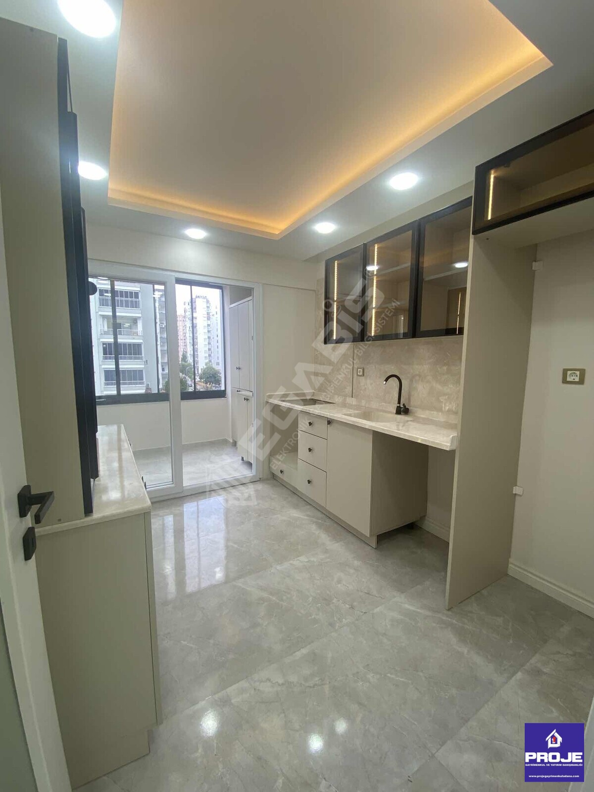 MAVİ BLV DA 3+1 FULL YAPILI KAÇMAZZZZZ DAİRE