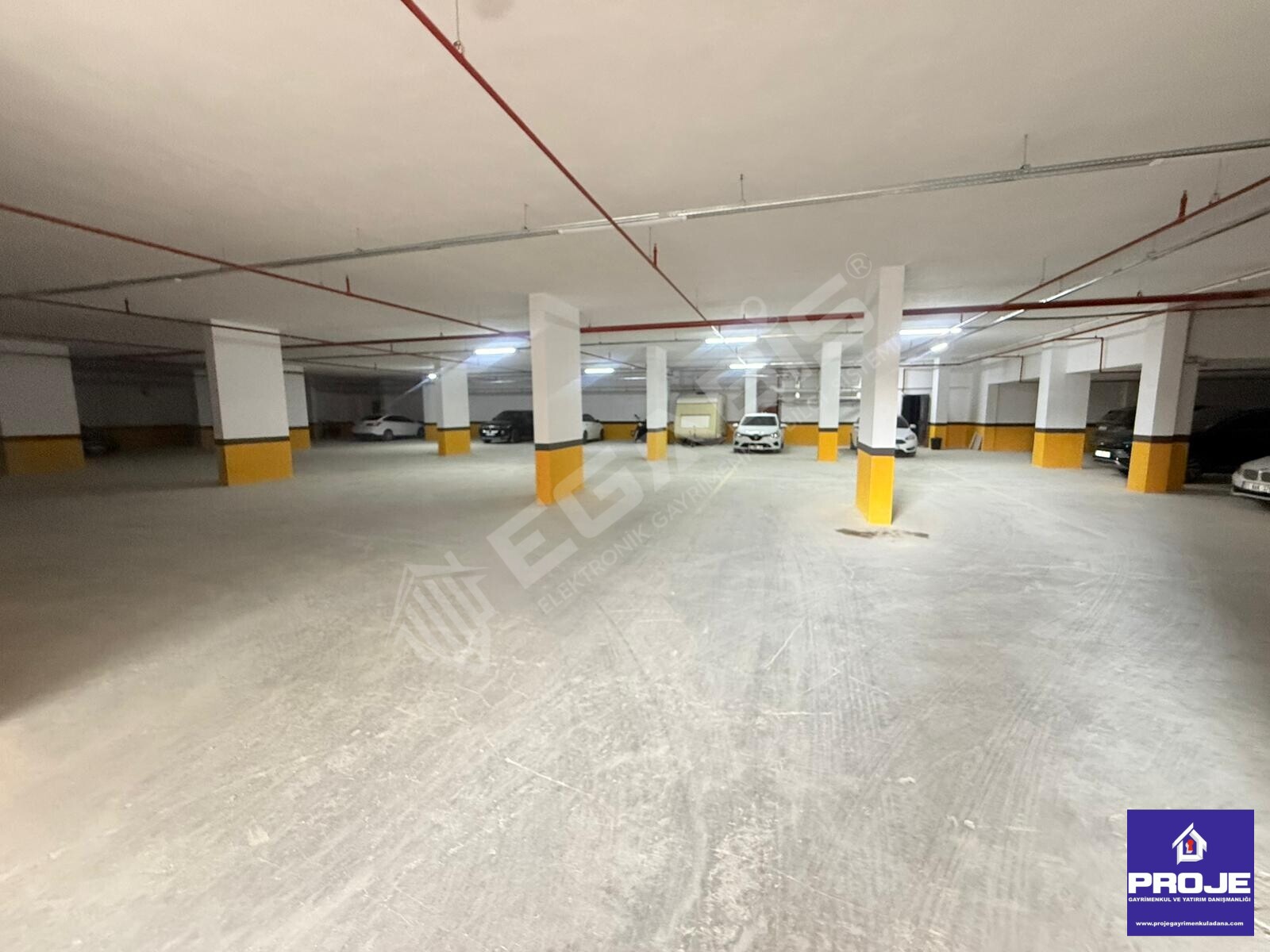 KABASAKAL'DA HARİKA KONSEPTİYLE MUHTEŞEM SATILIK DAİRE - 2