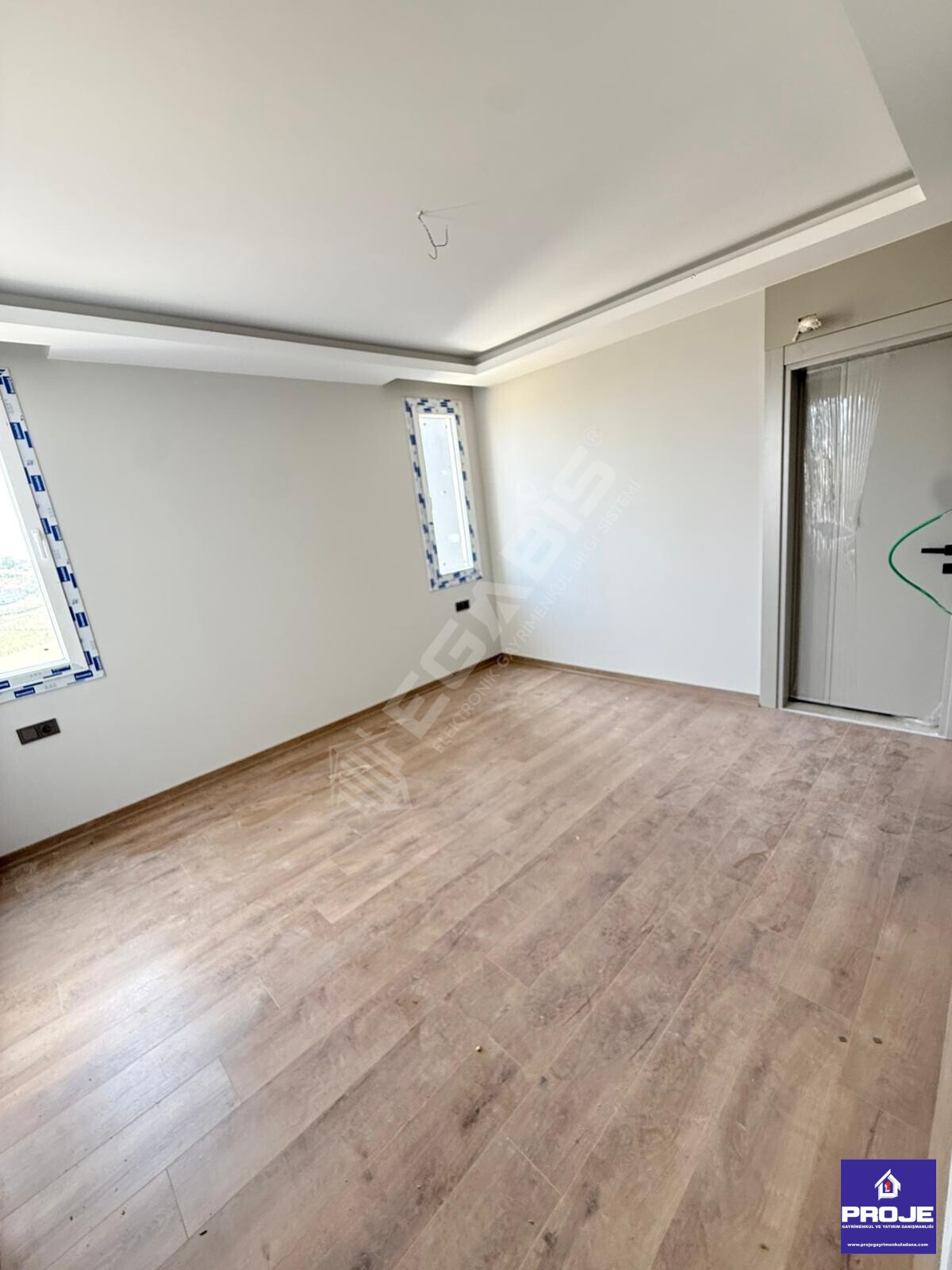 KABASAKAL'DA HARİKA KONSEPTİYLE MUHTEŞEM SATILIK DAİRE - 8