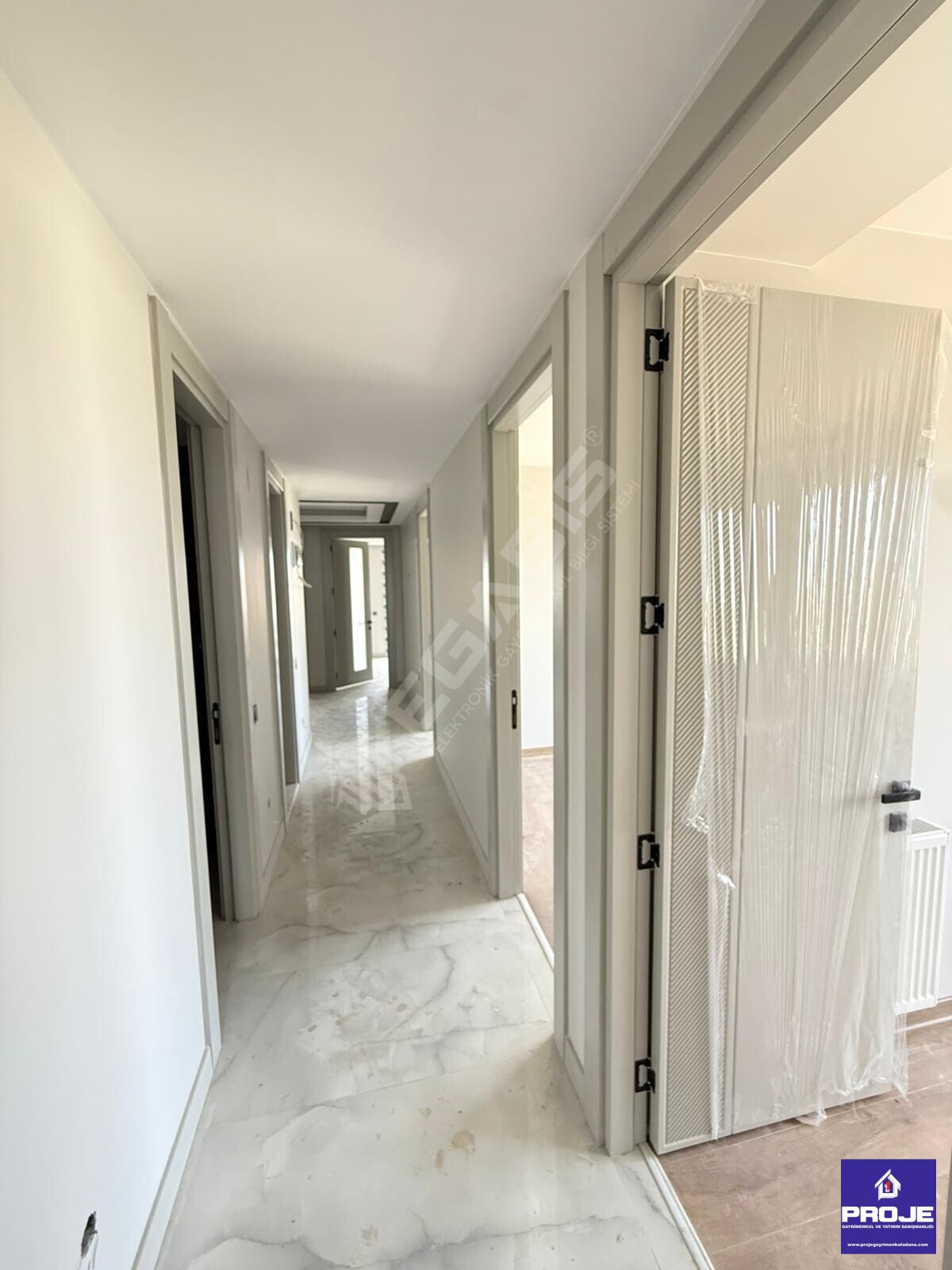KABASAKAL'DA HARİKA KONSEPTİYLE MUHTEŞEM SATILIK DAİRE - 9