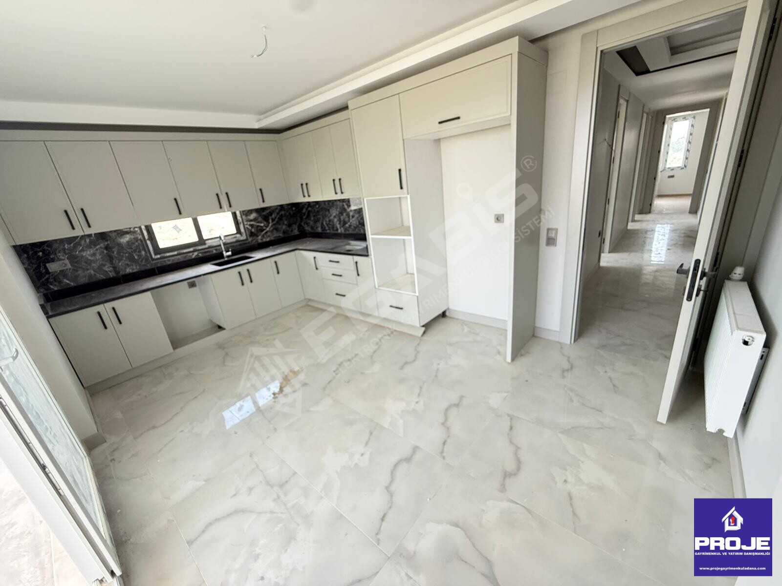 KABASAKAL'DA HARİKA KONSEPTİYLE MUHTEŞEM SATILIK DAİRE - 19