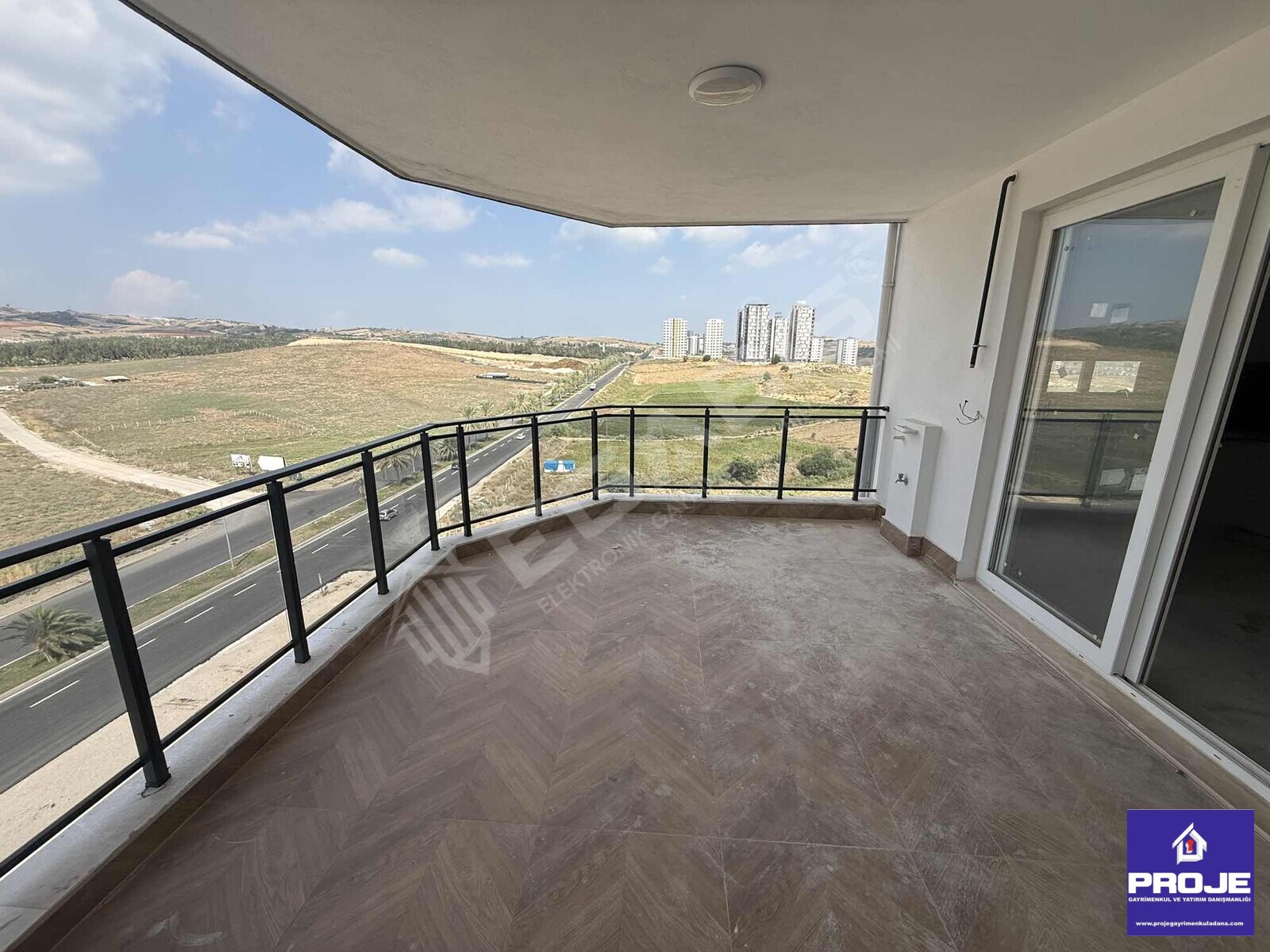KABASAKAL BULVAR ÜZERİ 4+1 ULTRA LÜX (0) DAİRE - 24