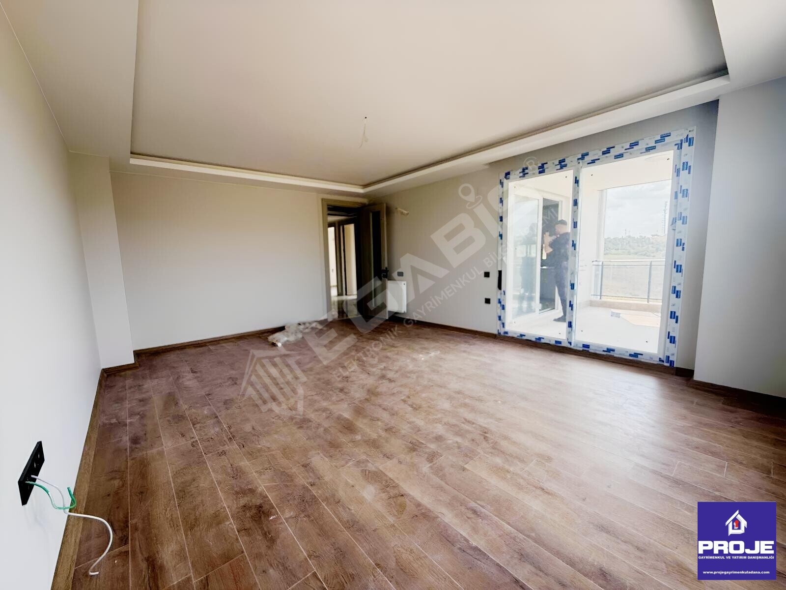 KABASAKAL' da 3+1 KAPALI MUTFAK LÜX SİTE BULVAR ÜZERİ (0) DAİRE - 4