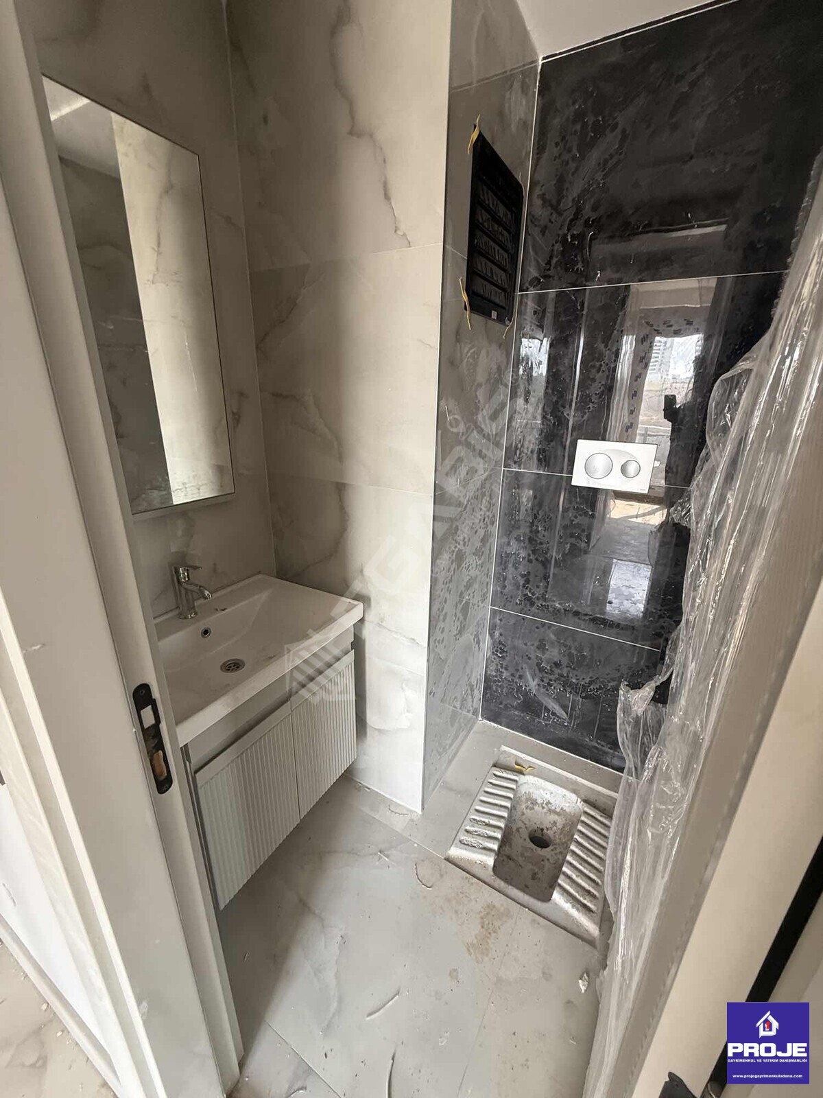 KABASAKAL' da 3+1 KAPALI MUTFAK LÜX SİTE BULVAR ÜZERİ (0) DAİRE - 13