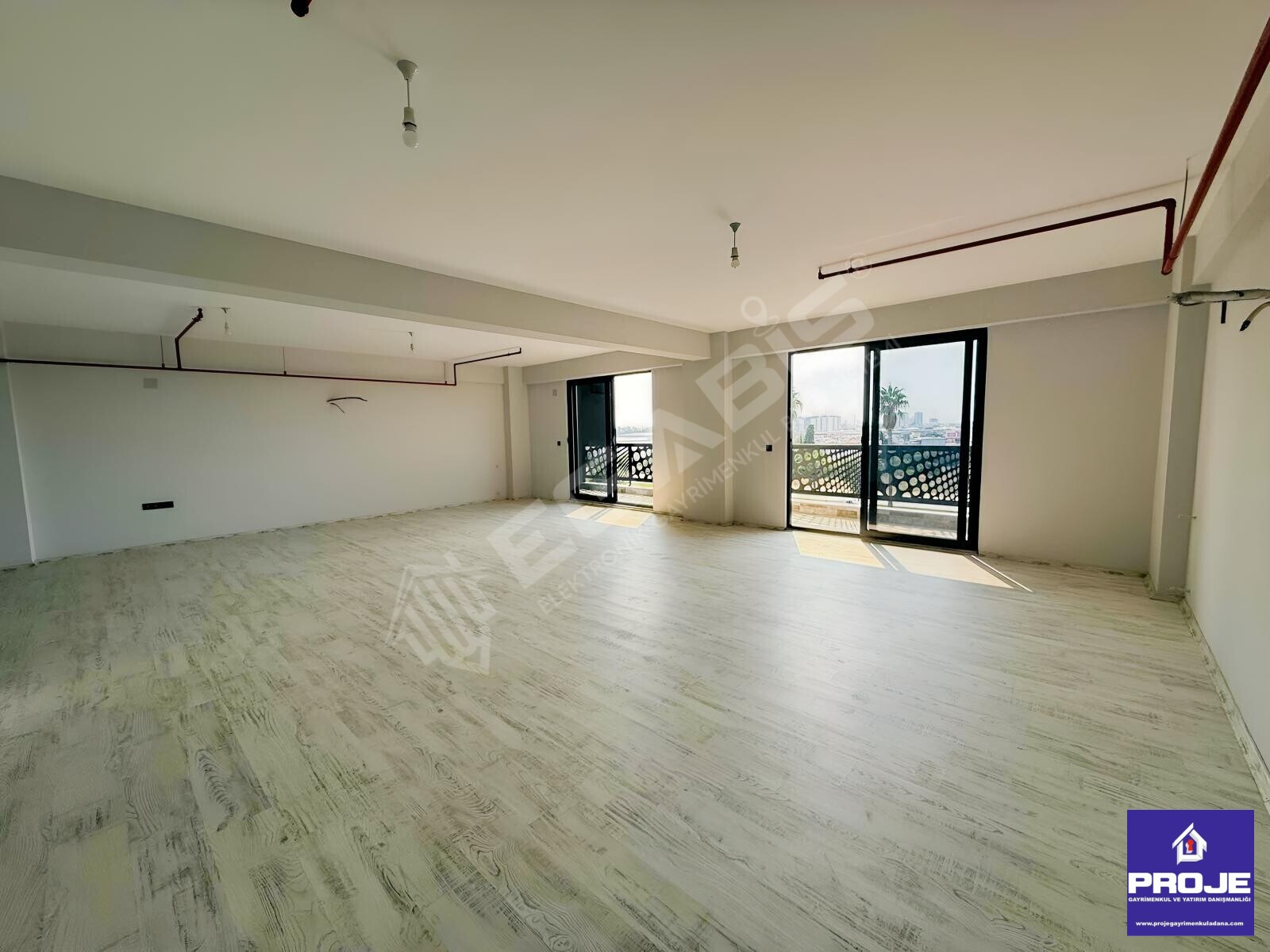 ÖĞRETMENLER BLV ÜZERİ 140M2 YÜKSEK KİRA GETİRİLİ SATILIK OFİS - 15
