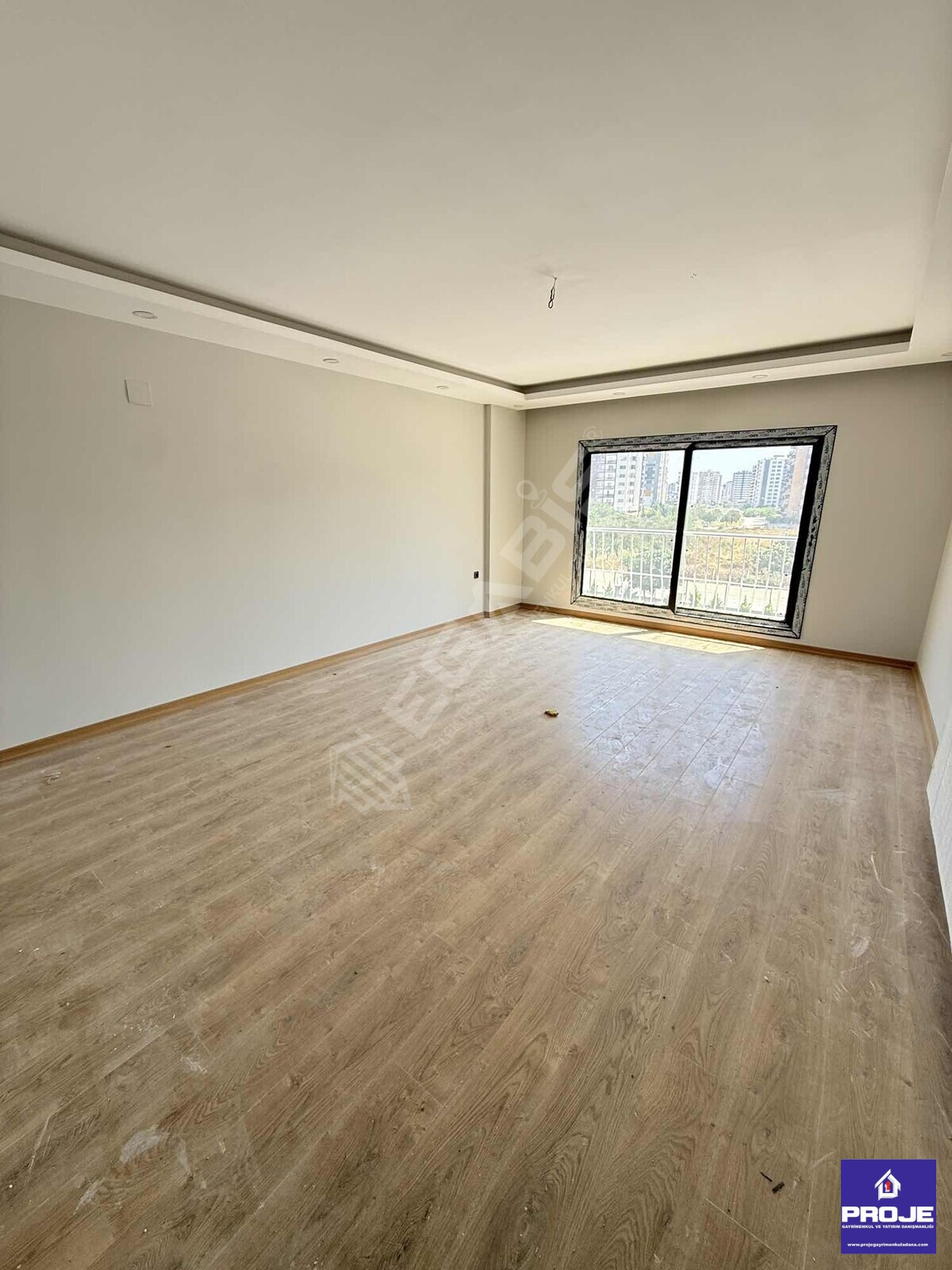 GÜRSELPAŞA'DA HAVUZLU 4+1 KAPALI MUTFAK SIFIR DAİRE - 5