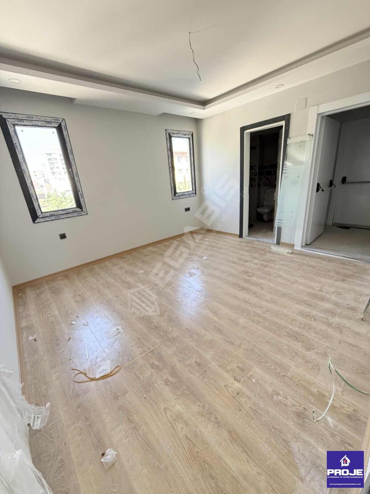 GÜRSELPAŞA'DA HAVUZLU 4+1 KAPALI MUTFAK SIFIR DAİRE - 17