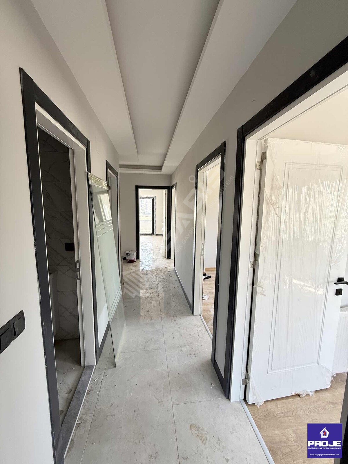 GÜRSELPAŞA'DA HAVUZLU 4+1 KAPALI MUTFAK SIFIR DAİRE - 22
