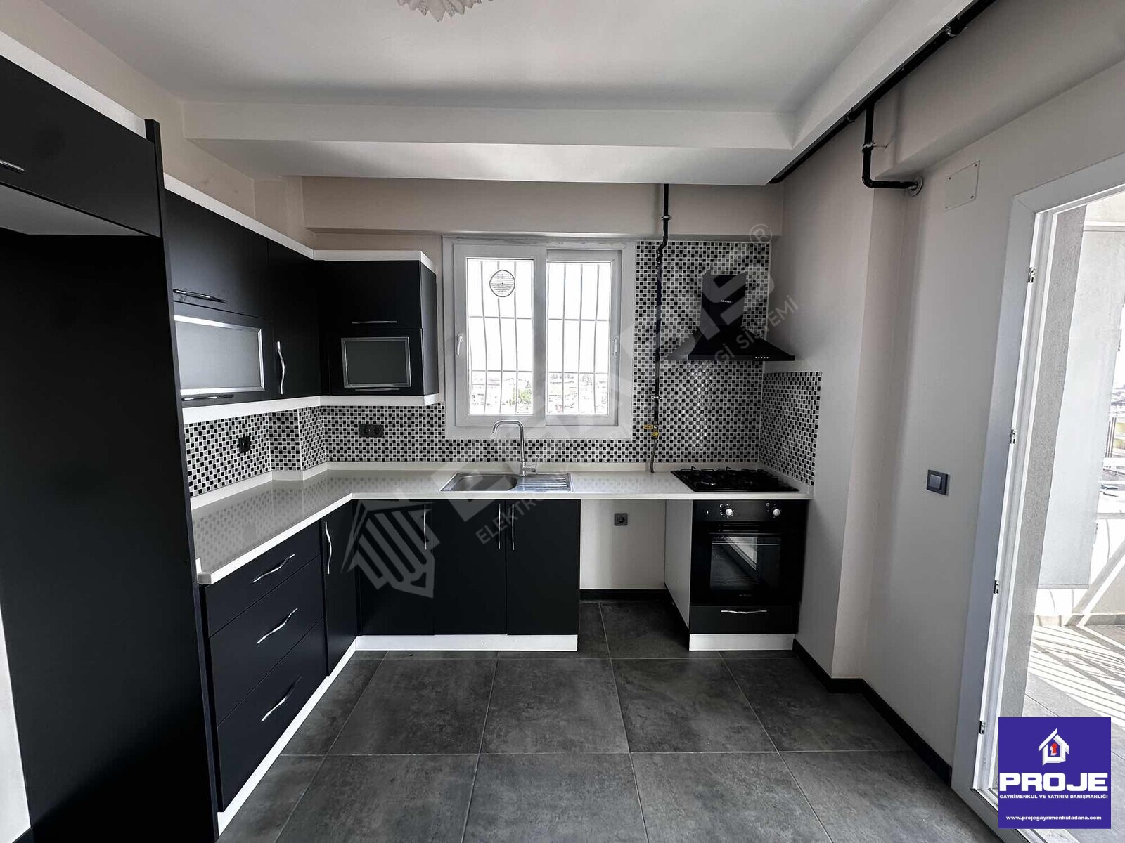 AYDINLAR MH SOSYAL ALANLI 3+1 KİRALIK DAİRE