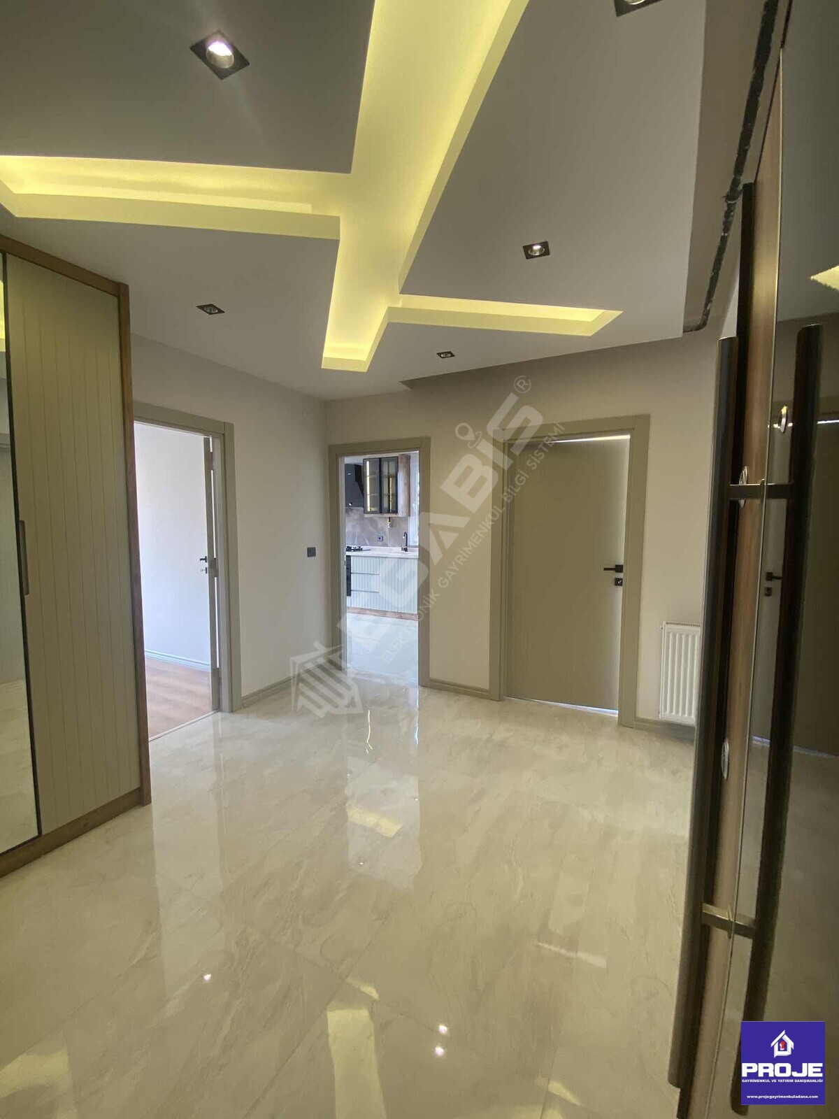 ÖZAL BLV HASAN USTA CİV 4+1 FULL YAPILI KAÇMAZZZZZ DAİRE - 5