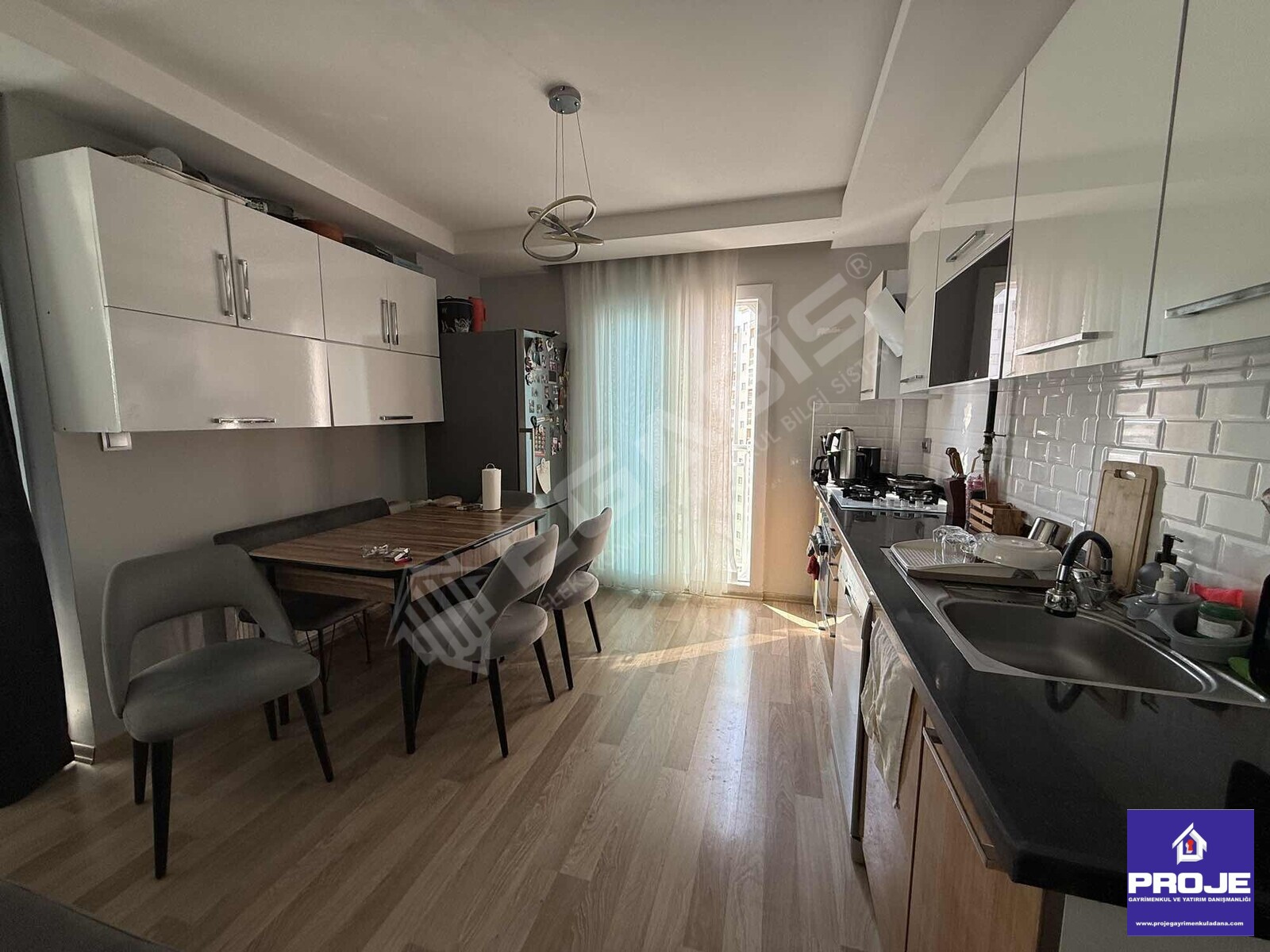 100. YIL DOĞALGAZLI SİTE İÇİ MERKEZİ KONUM 2+1 SATILIK DAİRE - 2