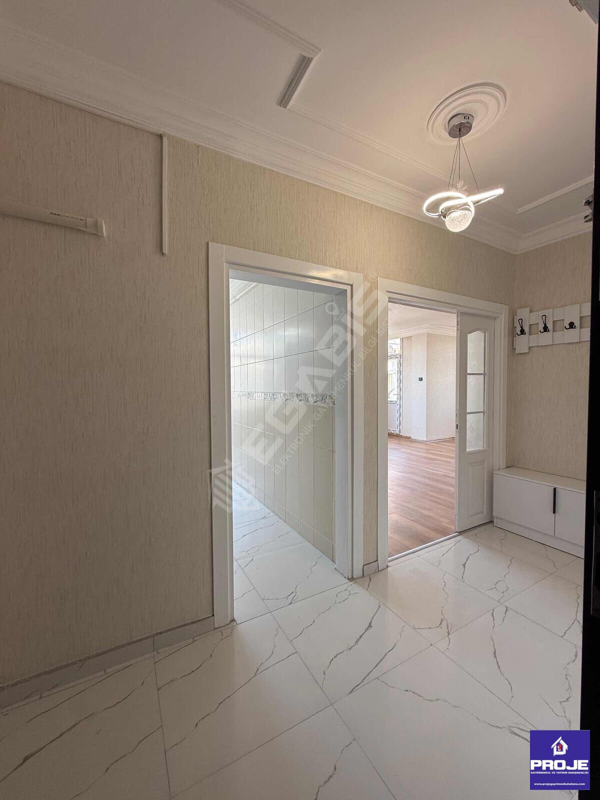 ÇUKUROVA BEYAZ EVLER MH 2+1 GENİŞ OTURUMLU CAZİP DAİRE - 10