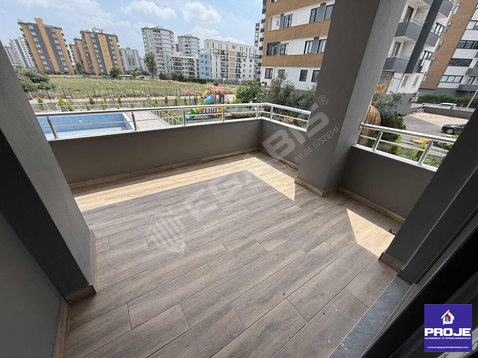 4+1 TEK BLOK HAVUZLU BULVAR ÜZERİ (0) DAİRE - 15