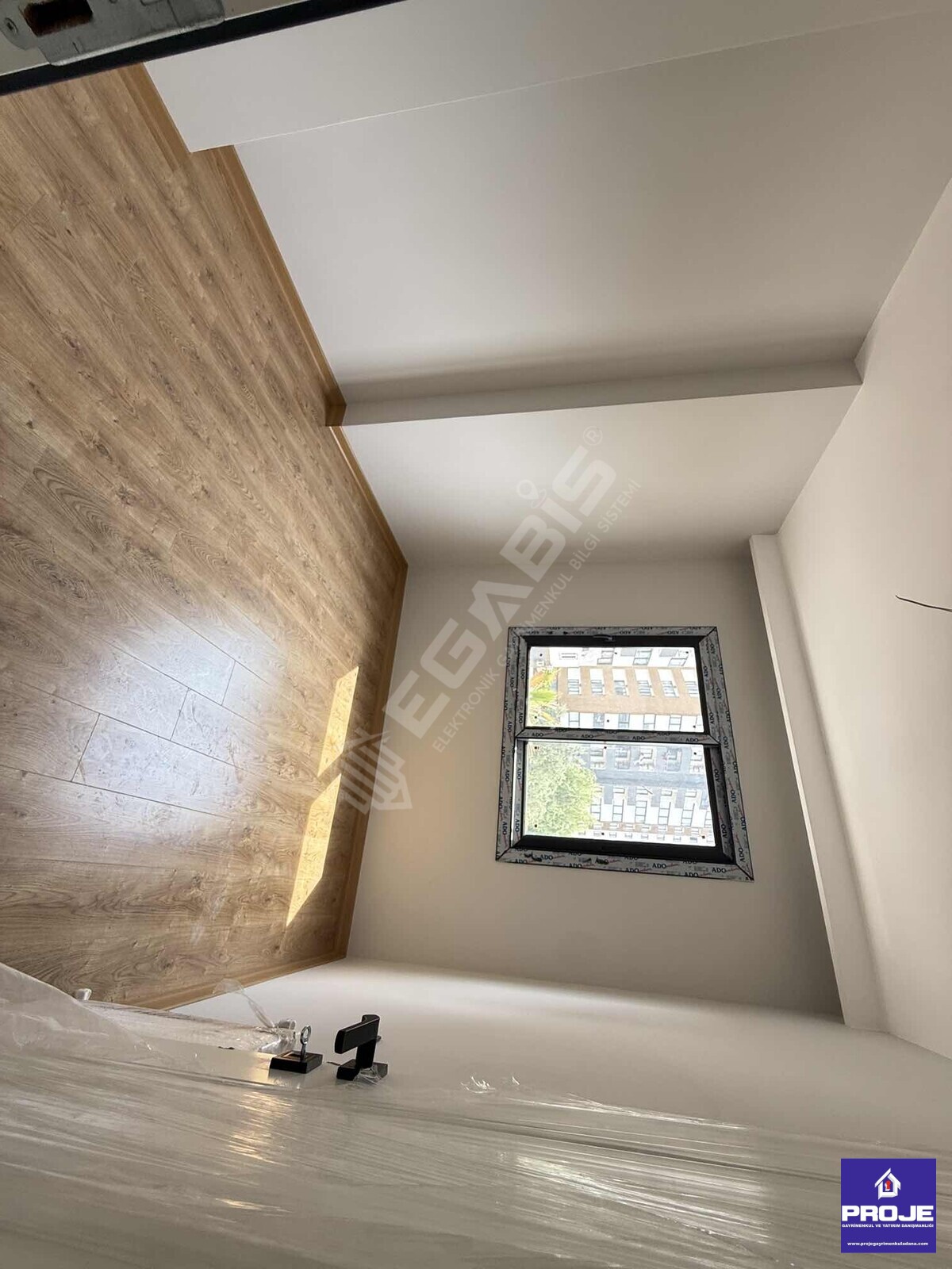 4+1 TEK BLOK HAVUZLU BULVAR ÜZERİ (0) DAİRE - 26