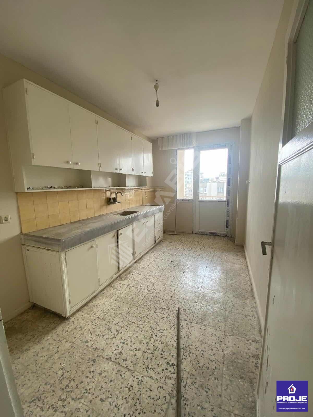 ÖZAL BLV ÜZERİ 3+1 AL YAPTIR OTUR KEYFİNE BAKK - 4