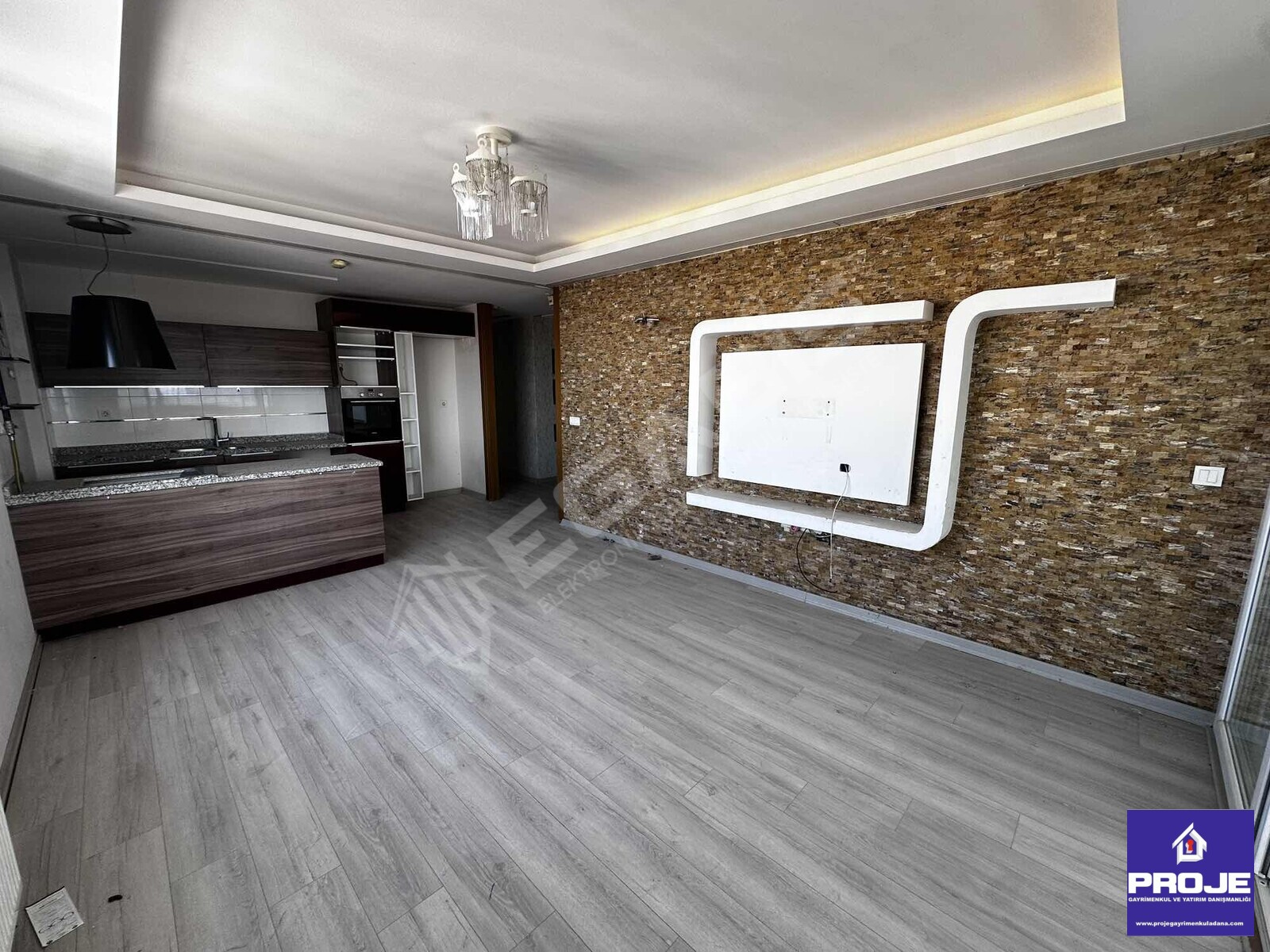 HUZUREVLERİ İSKANLI TEK BLOK HAVUZLU 3+1 DAİRE - 10