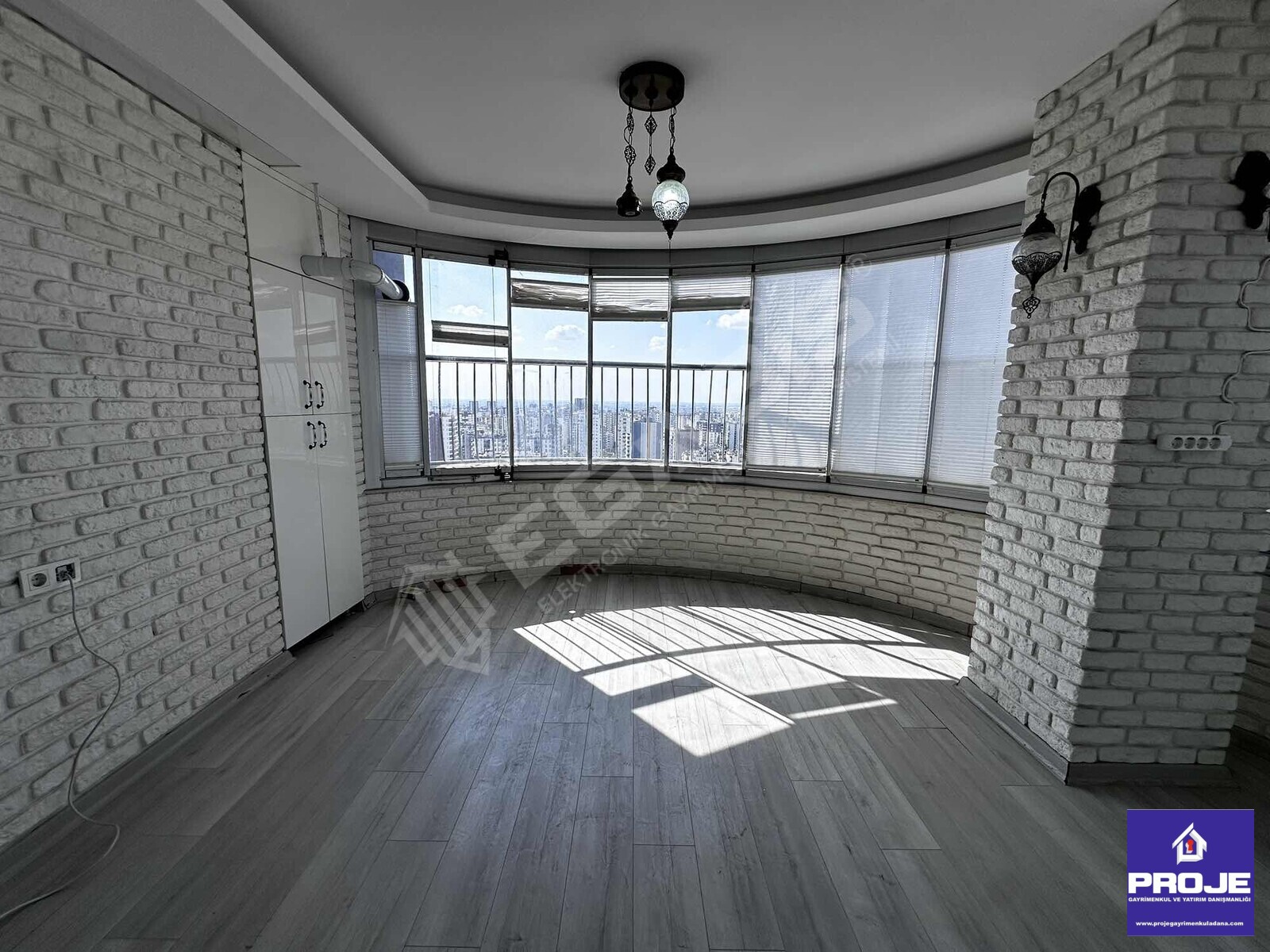 HUZUREVLERİ İSKANLI TEK BLOK HAVUZLU 3+1 DAİRE - 13