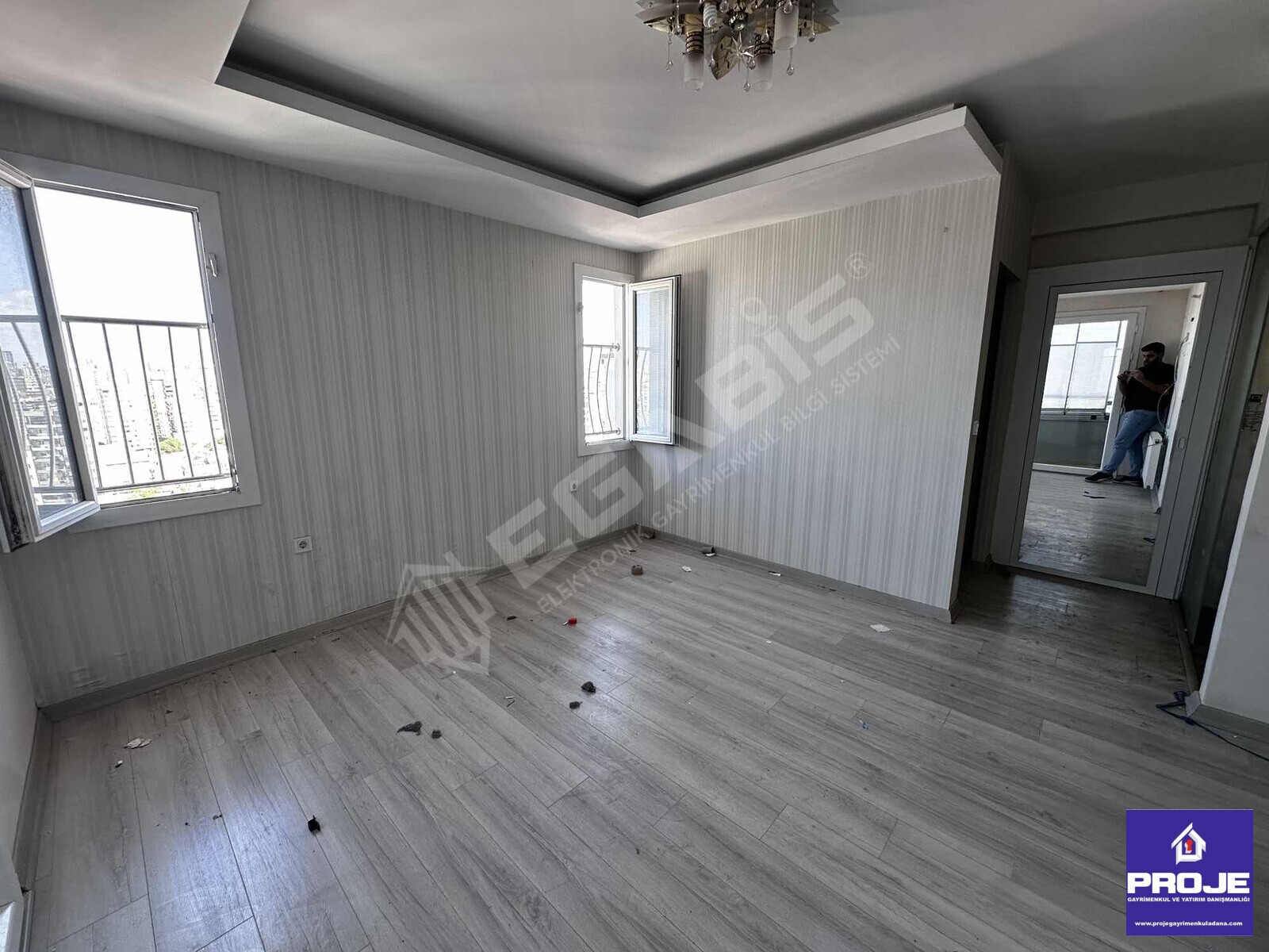 HUZUREVLERİ İSKANLI TEK BLOK HAVUZLU 3+1 DAİRE - 24