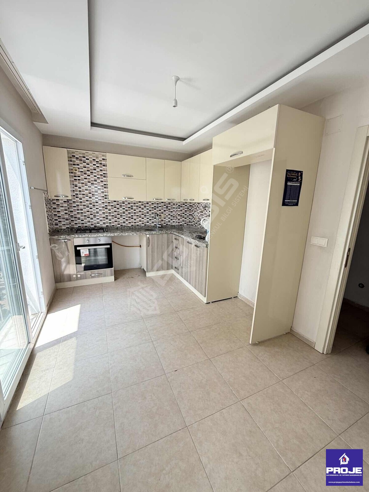 PINAR'DA 3+1 KAPALI MUTFAK CAZİP DAİRE ! - 16