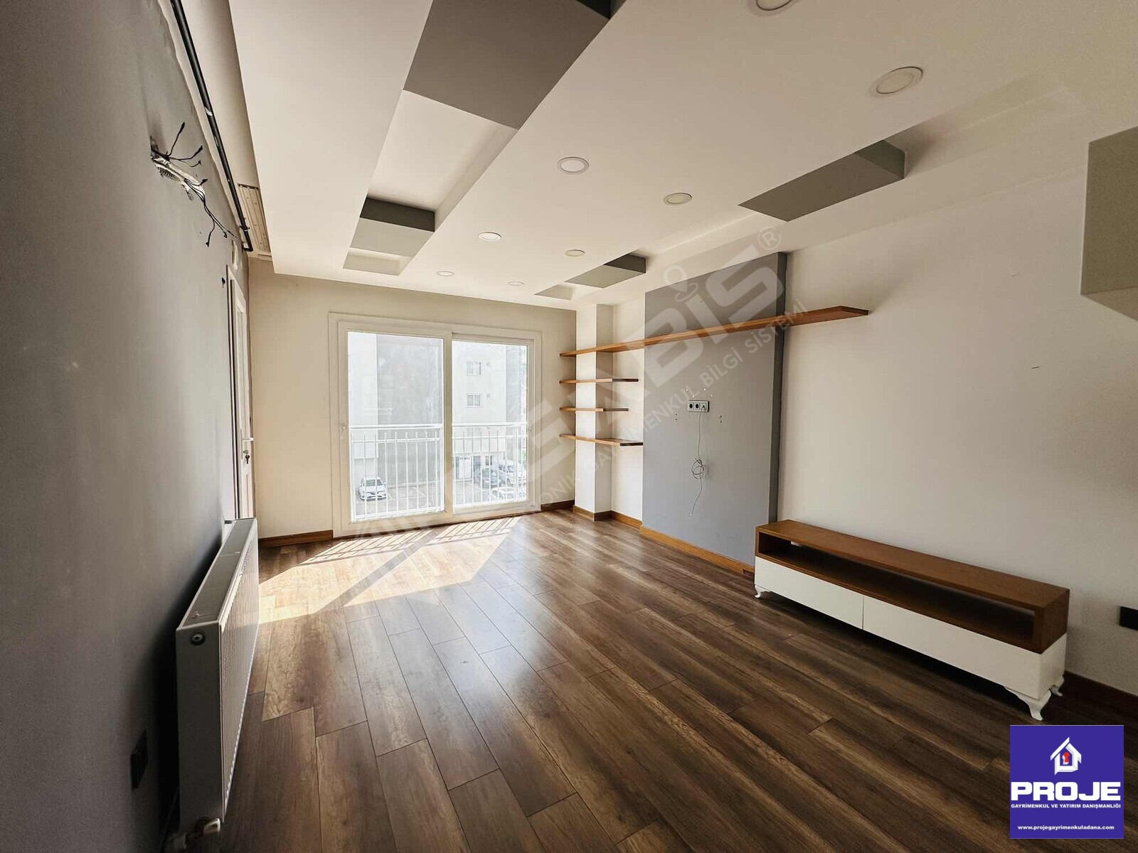AYDINLAR'DA MERKEZİ KONUMDA,FERAH VE ŞIK 2+1 KİRALIK DAİRE