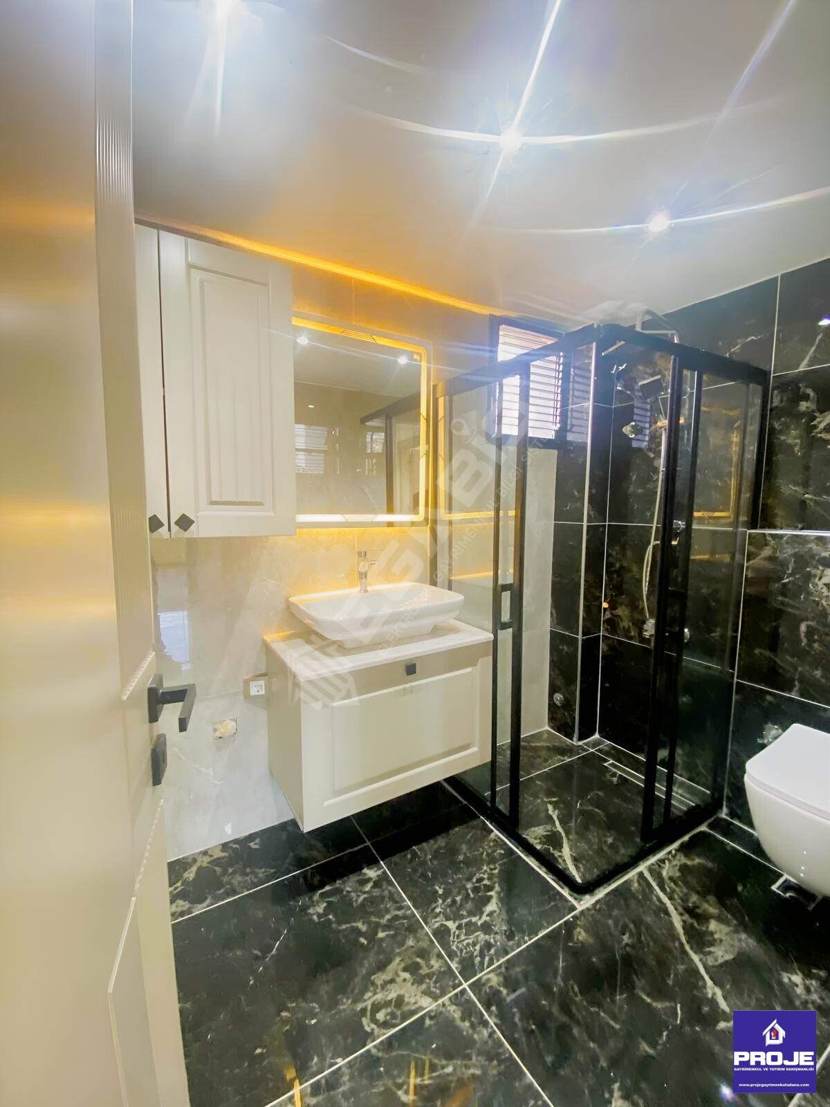 MÜSTAKİL DUBLEKS 4+1 BAHÇELİ FULL YAPILI 100 YIL DA KAÇMAZ - 22