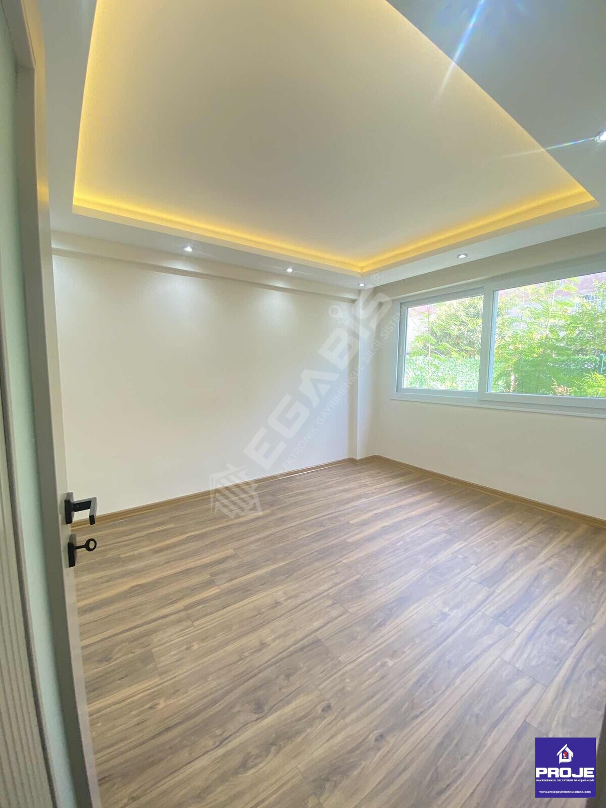 MÜSTAKİL DUBLEKS 4+1 BAHÇELİ FULL YAPILI 100 YIL DA KAÇMAZ - 10