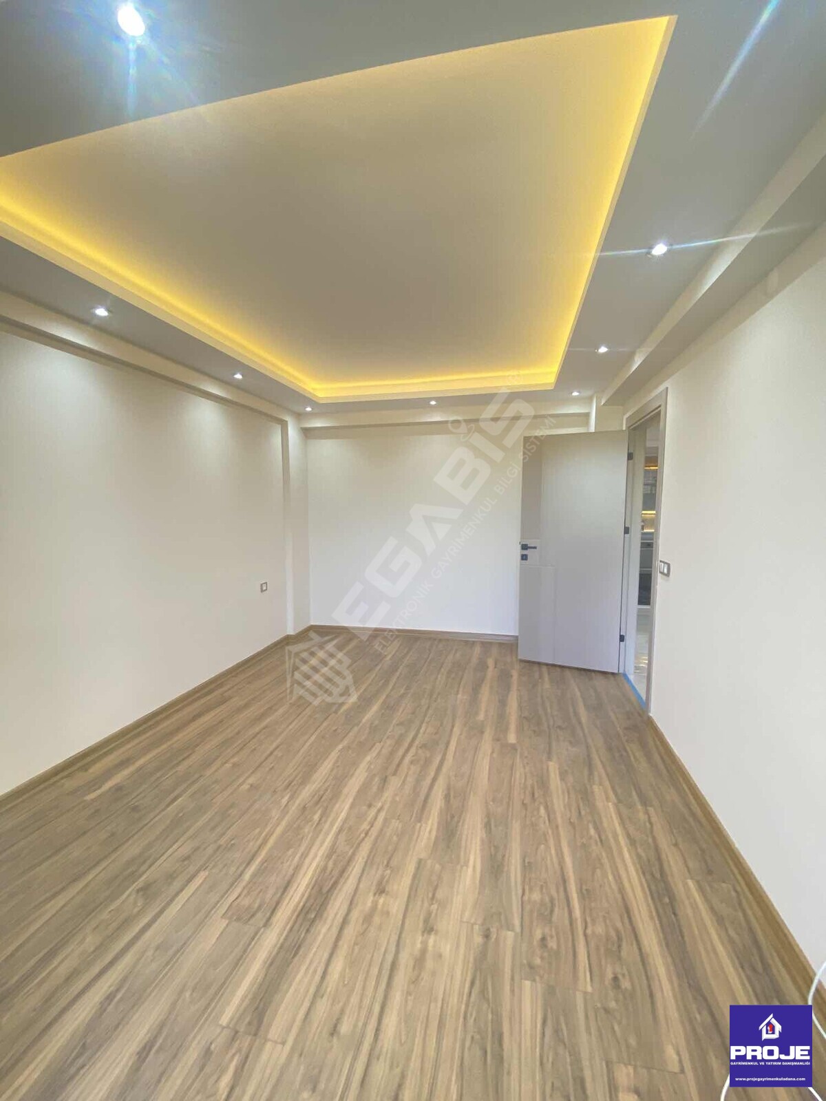 MÜSTAKİL DUBLEKS 4+1 BAHÇELİ FULL YAPILI 100 YIL DA KAÇMAZ - 29