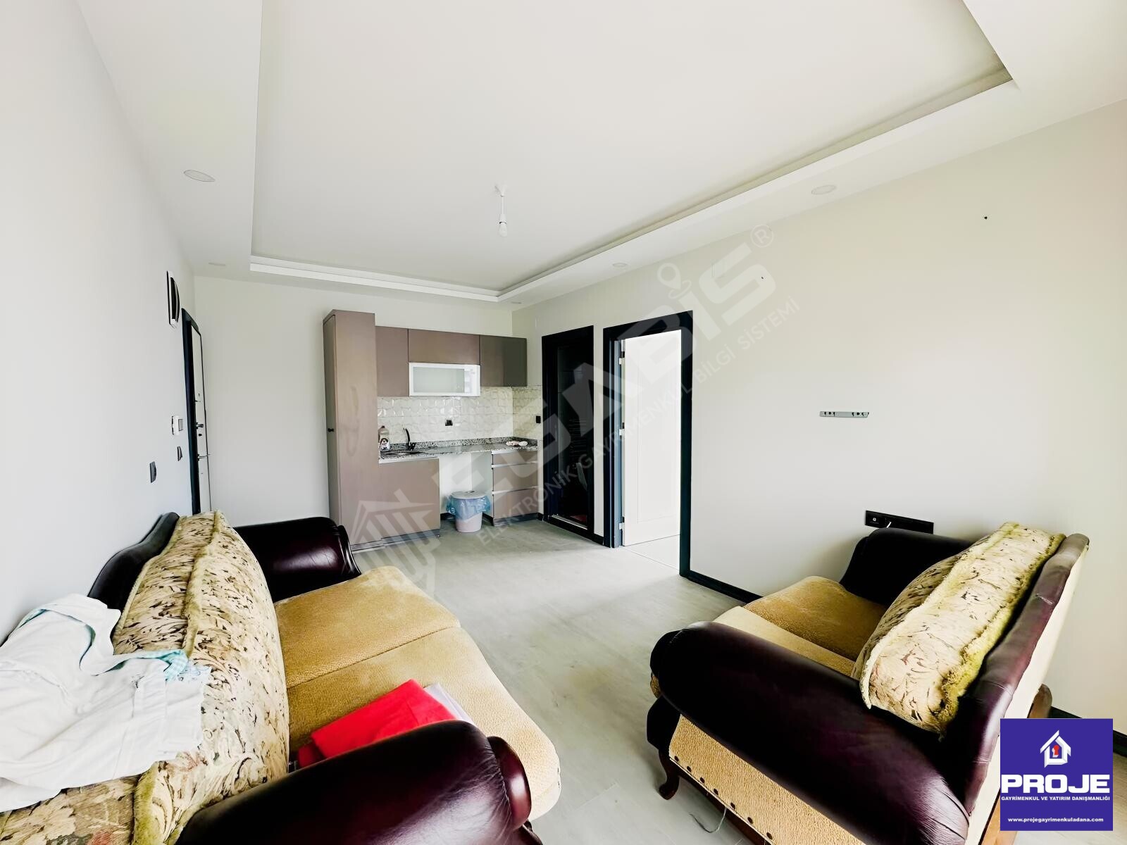 BOYNUYOĞUN'DA GENİŞ 1+1-YÜKSEK KİRA GETİRİLİ SATILIK DAİRE - 3