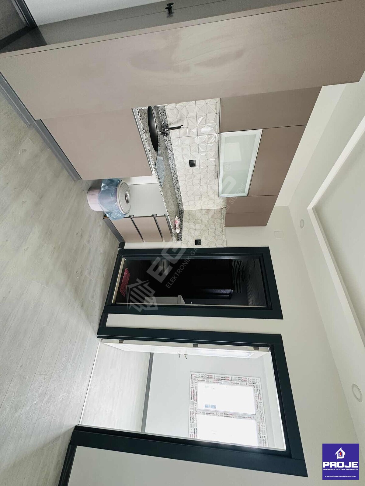 BOYNUYOĞUN'DA GENİŞ 1+1-YÜKSEK KİRA GETİRİLİ SATILIK DAİRE - 6