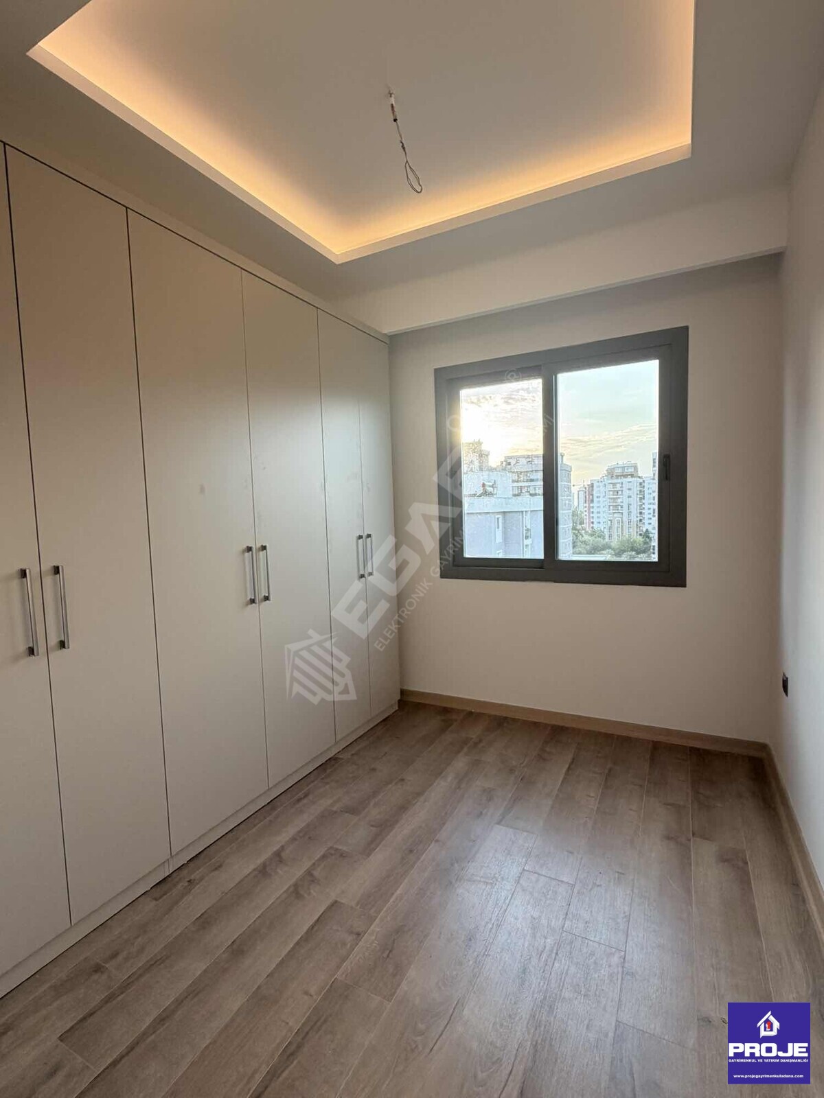 GÜRSELPAŞA'DA SIFIR YATAY MİMARİ 4+1 KALİTELİ DAİRE! - 11