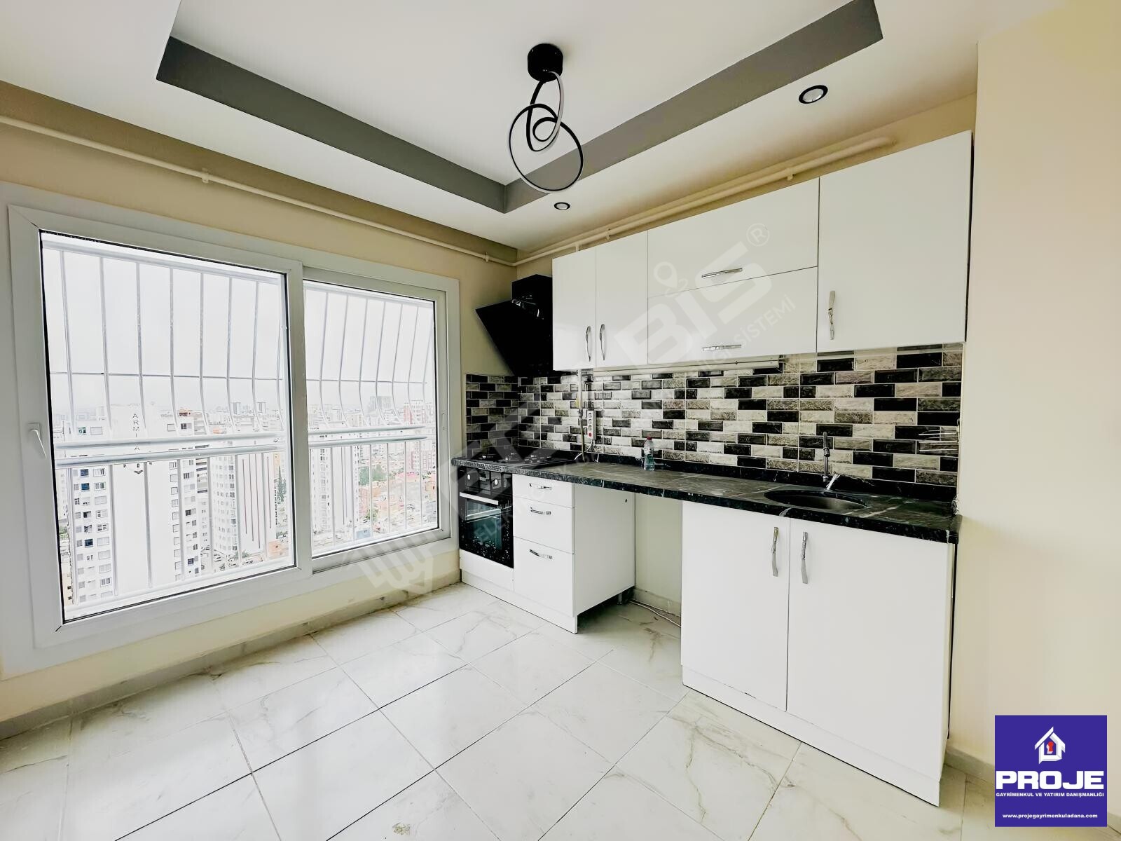 YÜKSEK KAT,FERAH YAŞAM!HUZUREVLERİ'NDE 3+1+ÇB+GO SATILIK DAİRE - 2