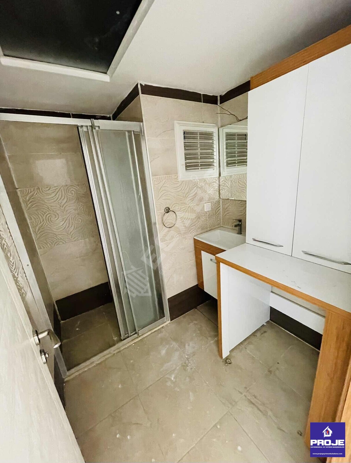 PRESTİJLİ SİTE İÇİNDE 2+1 HAVUZLU LÜKS SATILIK DAİRE - 12