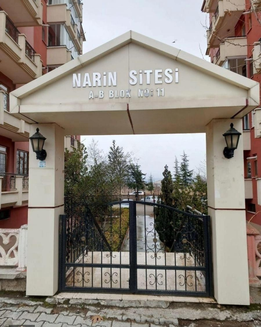 ısparta merkez yeni mahalle narin sitesinde ayrı tapulu satılık dükkan + daire - 3