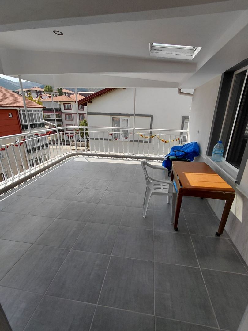 ısparta merkez hızırbey mahallesinde yatırıma uygun satılık sıfır yenilenmiş daire - 8