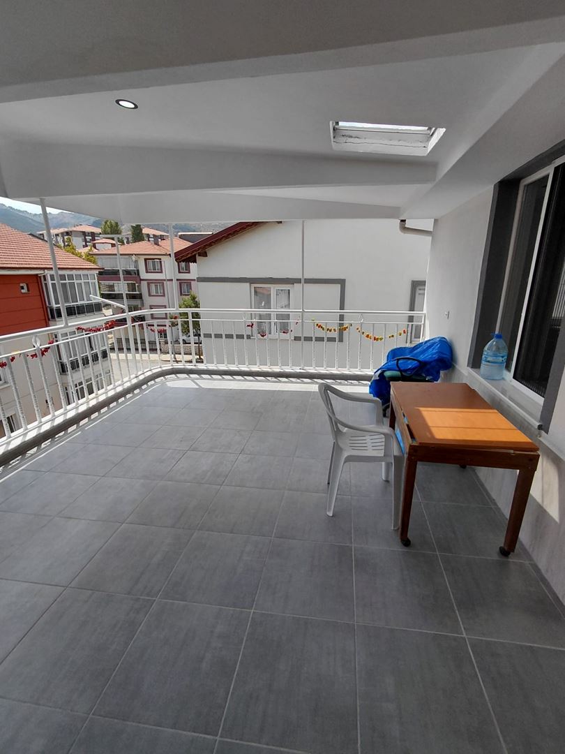 ısparta merkez hızırbey mahallesinde yatırıma uygun satılık sıfır yenilenmiş daire - 9